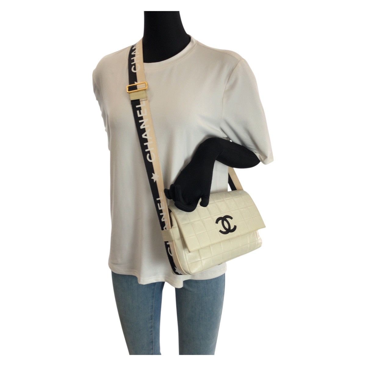 Chanel Chanel Chanel Lambskin Shoulder Bag Leather Shoulder Bag DUTY FREE for USA Size ONE SIZE - 7 Thumbnail