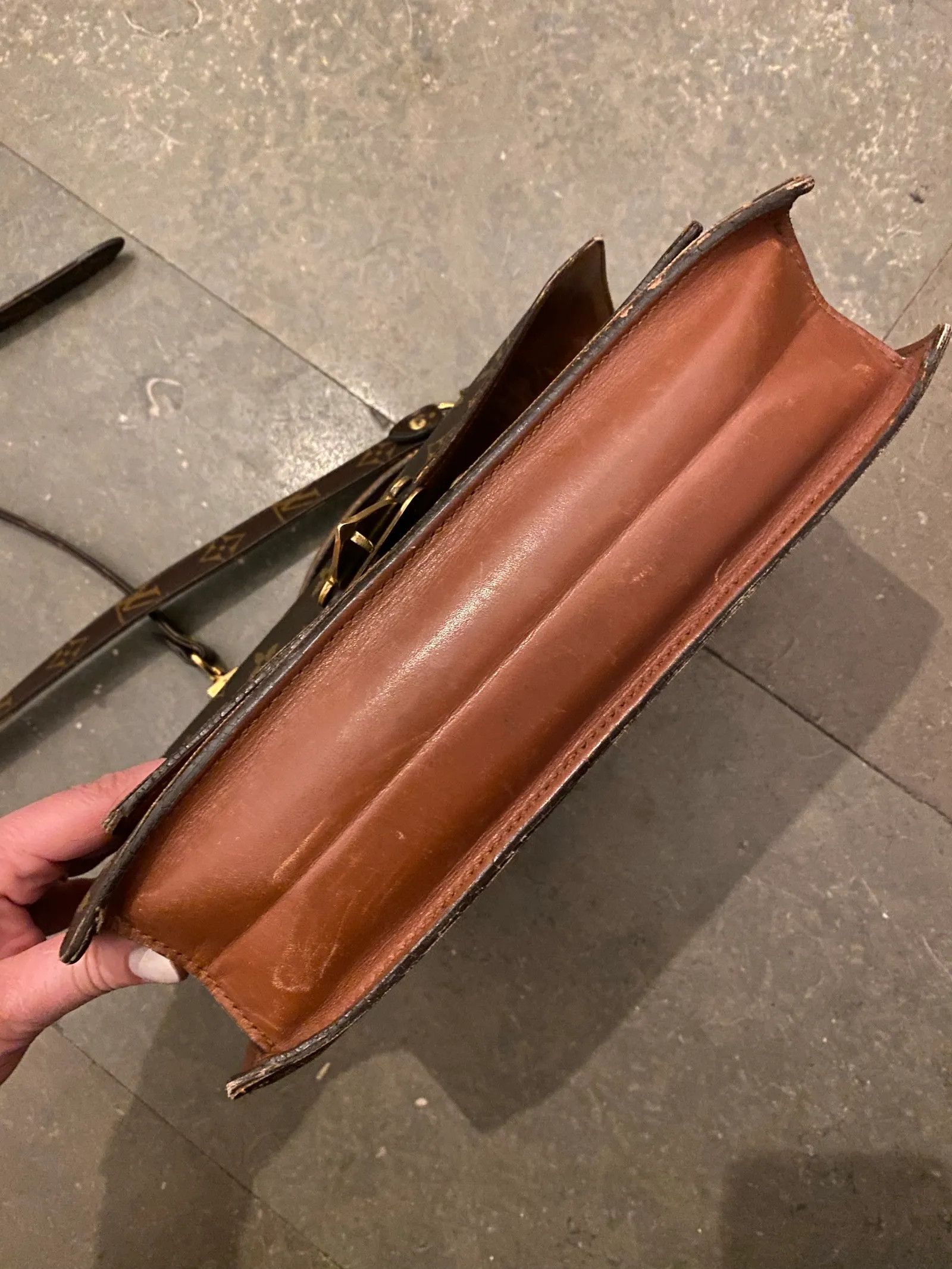 Louis Vuitton Louis Vuitton Crossbody Bag Size ONE SIZE - 5 Thumbnail