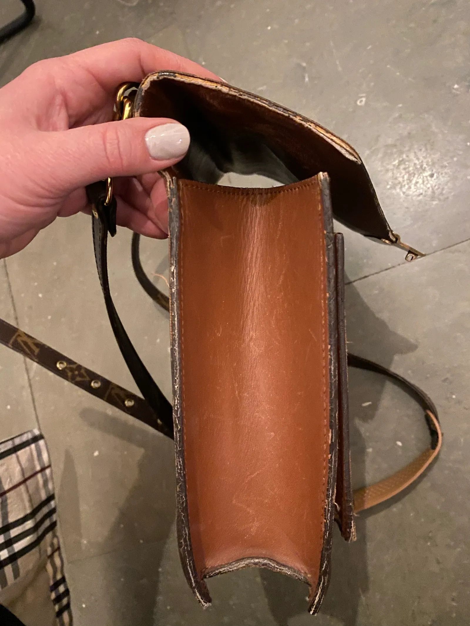 Louis Vuitton Louis Vuitton Crossbody Bag Size ONE SIZE - 12 Thumbnail