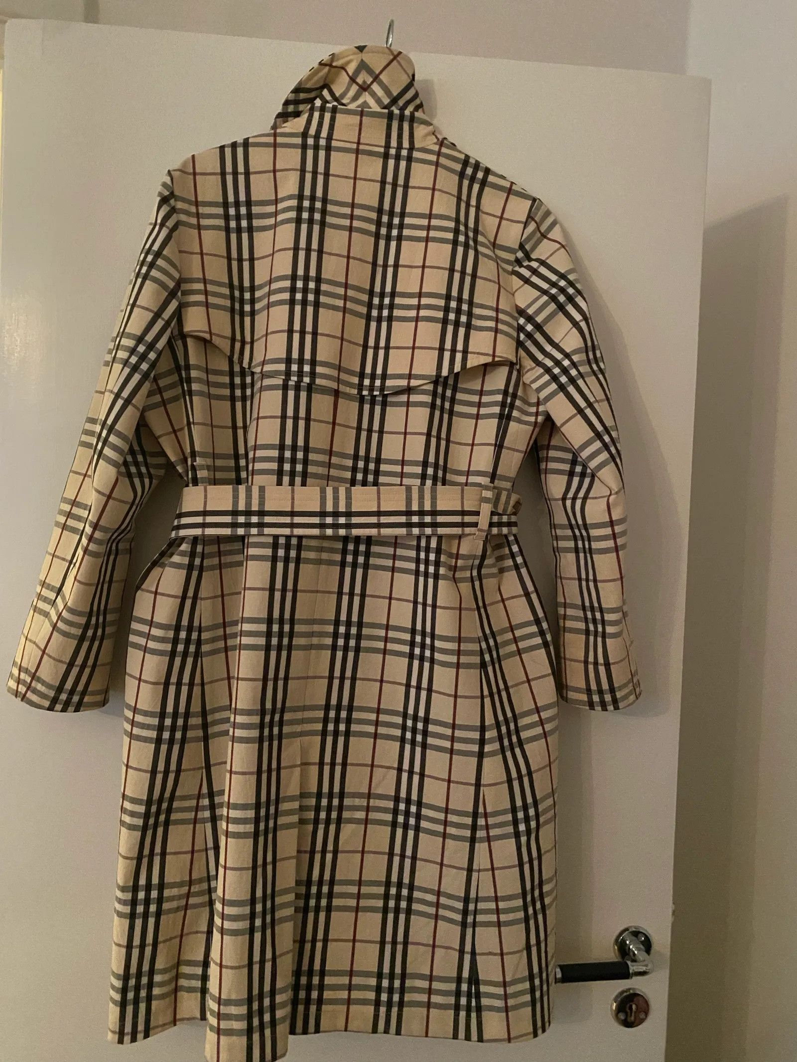 Burberry Burberry Trenchcoat Size M / US 6-8 / IT 42-44 - 4 Thumbnail