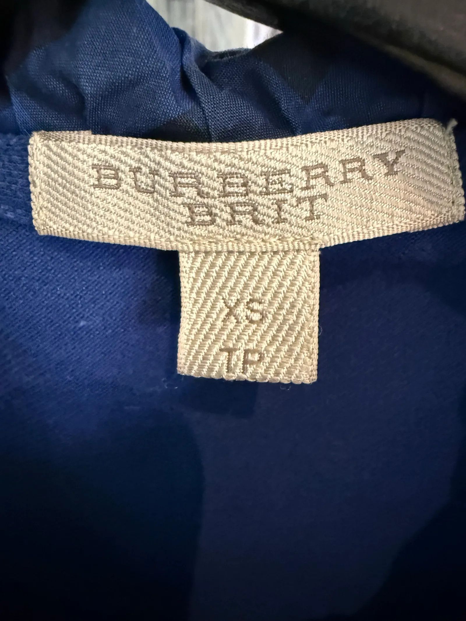 Burberry Burberry T-shirt Size XS / US 0-2 / IT 36-38 - 2 Thumbnail