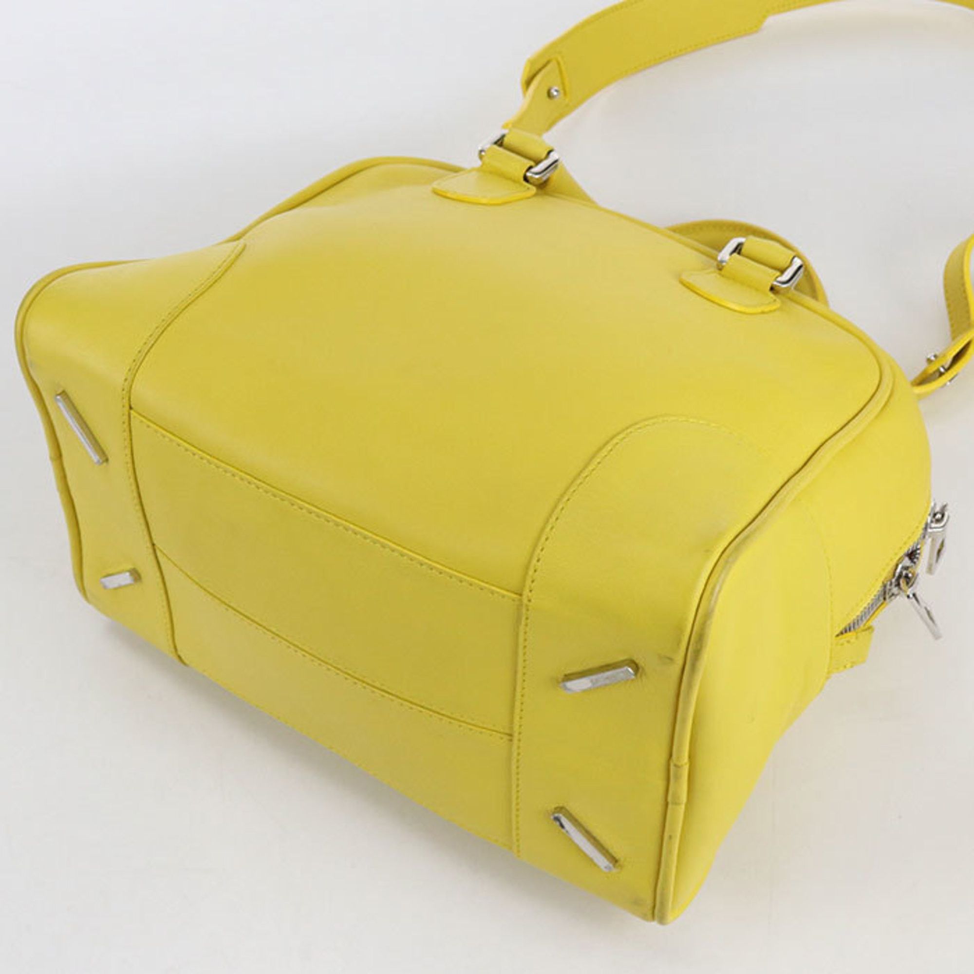 Loewe LOEWE Amazona 75 2-Way Anagram Handbag, 301.30.L03, Women's, Yellow Size ONE SIZE - 2 Thumbnail