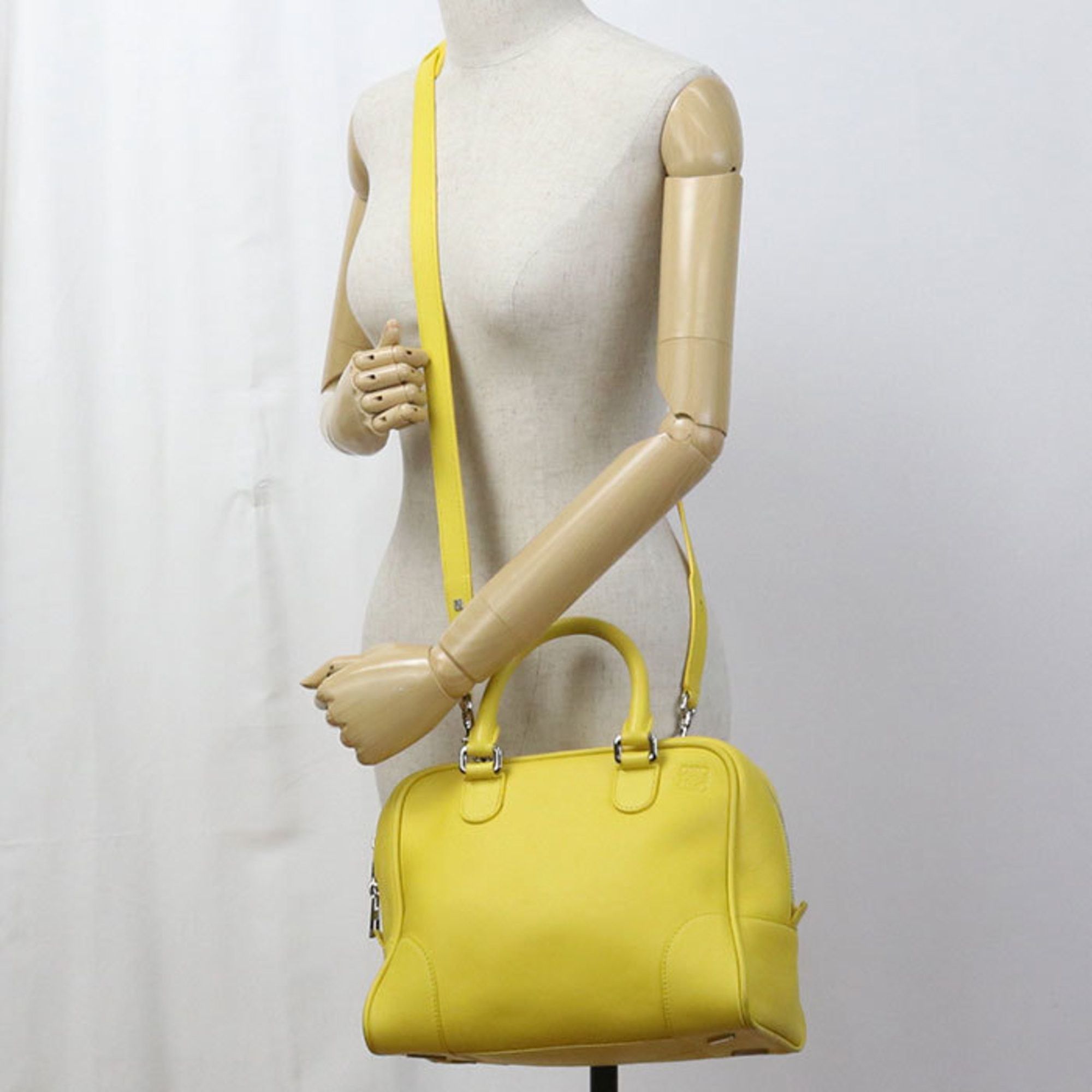 Loewe LOEWE Amazona 75 2-Way Anagram Handbag, 301.30.L03, Women's, Yellow Size ONE SIZE - 10 Thumbnail