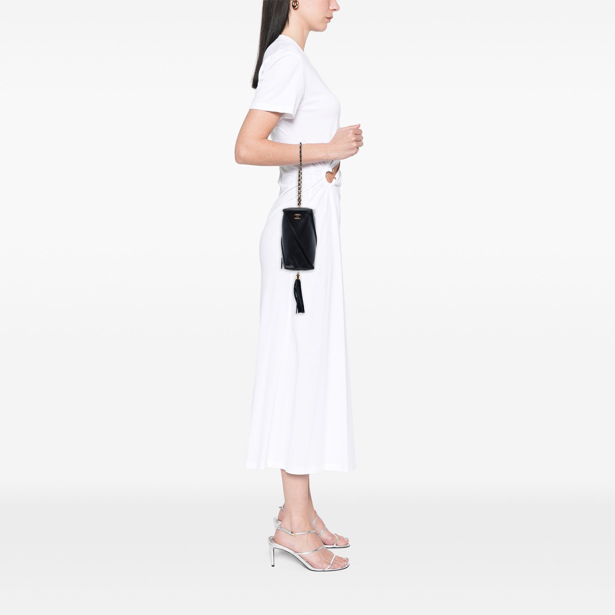 Chanel Metiers d'Art CC Lambskin Tassel Rectangle Clutch with Chain Size ONE SIZE - 7 Thumbnail