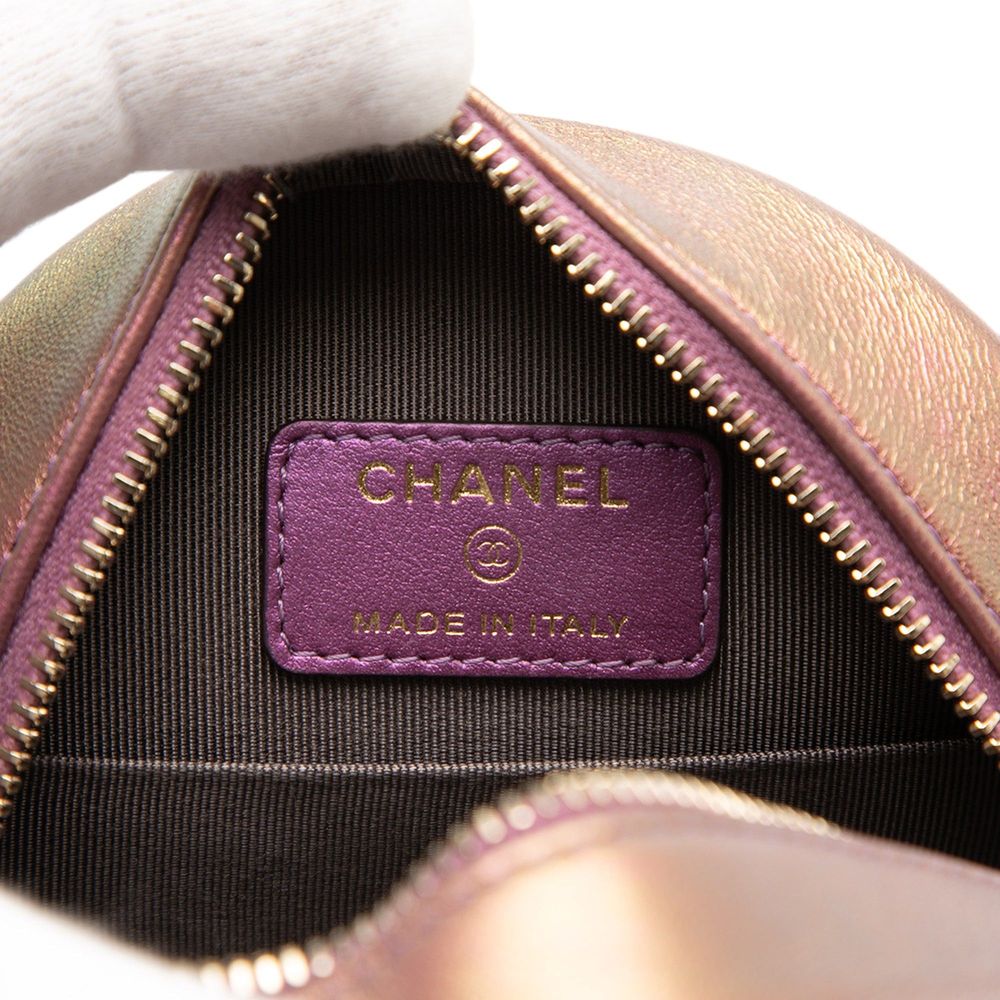 Chanel Quilted Iridescent Lambskin Round Clutch With Chain Size ONE SIZE - 5 Thumbnail