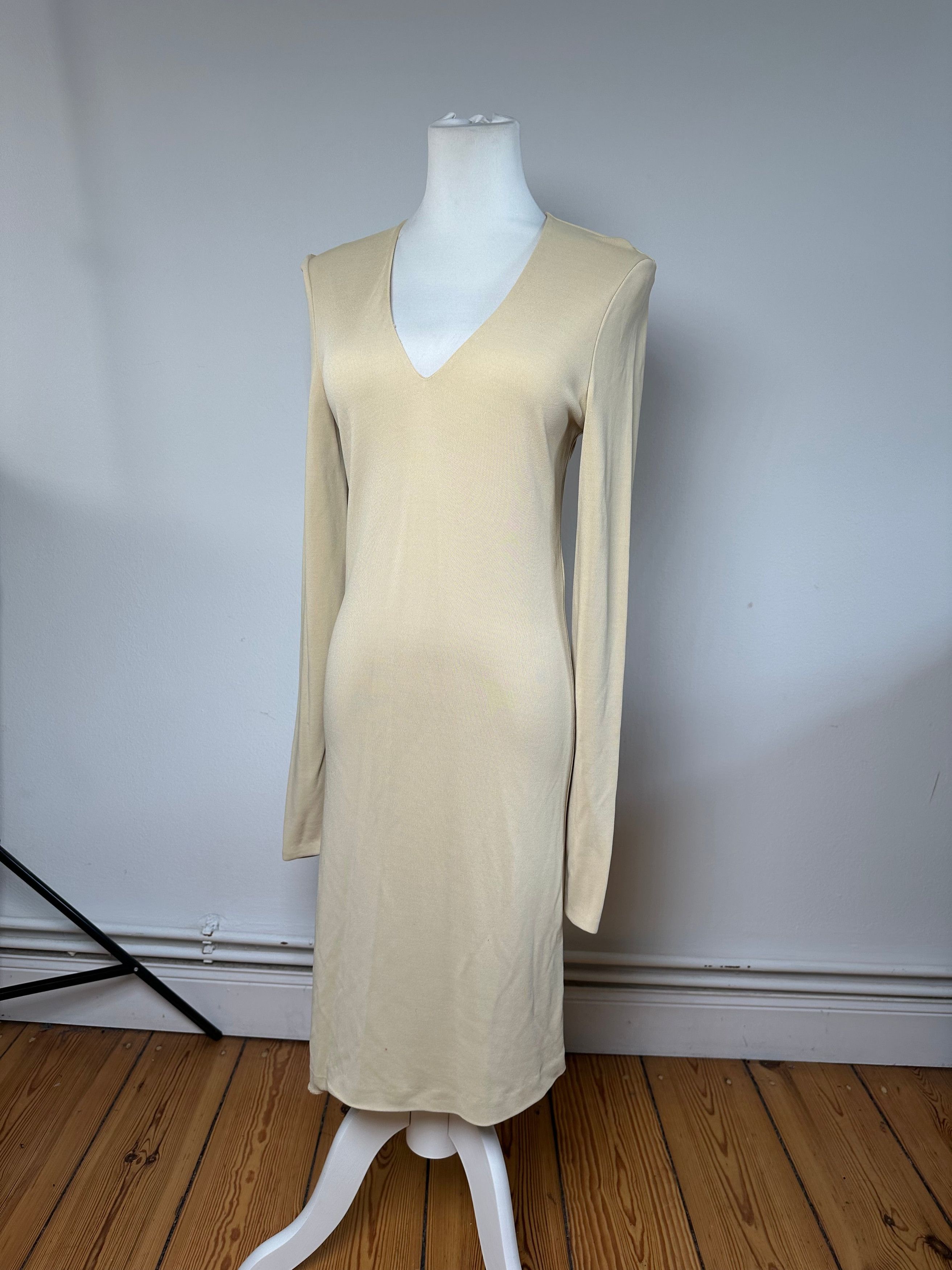Gucci Vintage Viscose Dress M Beige Size S / US 4 / IT 40 - 8 Thumbnail