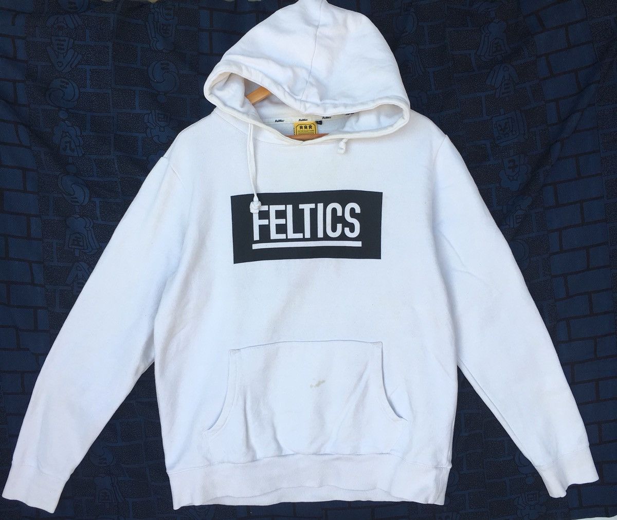 Japanese Brand Feltics Sweatshirt Hoodie Size US M / EU 48-50 / 2 - 1 Preview