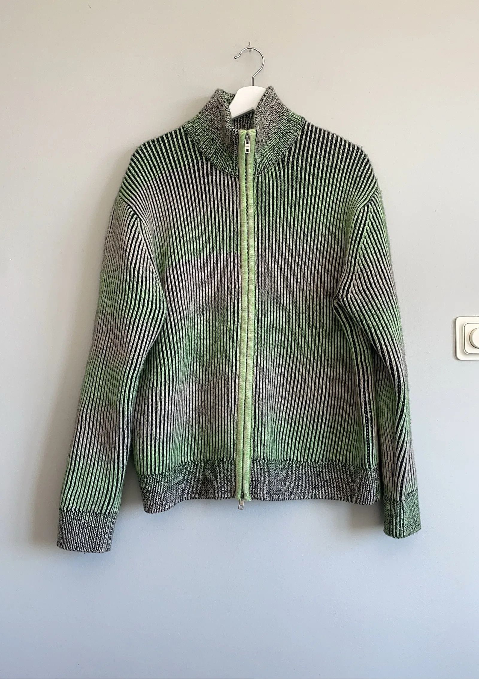 Weekday Weekday Cardigan Size US M / EU 48-50 / 2 - 4 Thumbnail