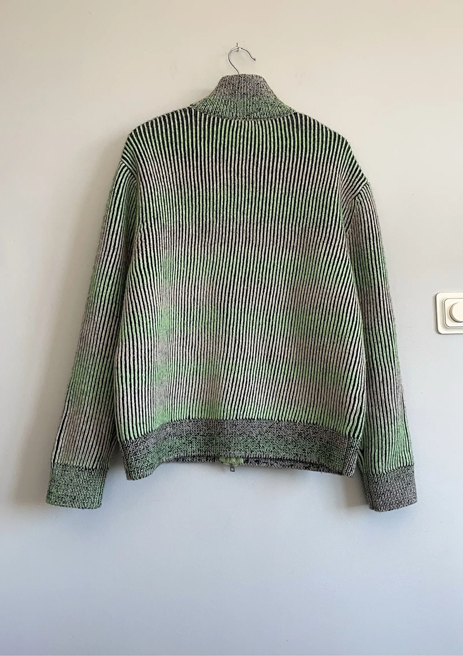 Weekday Weekday Cardigan Size US M / EU 48-50 / 2 - 5 Thumbnail