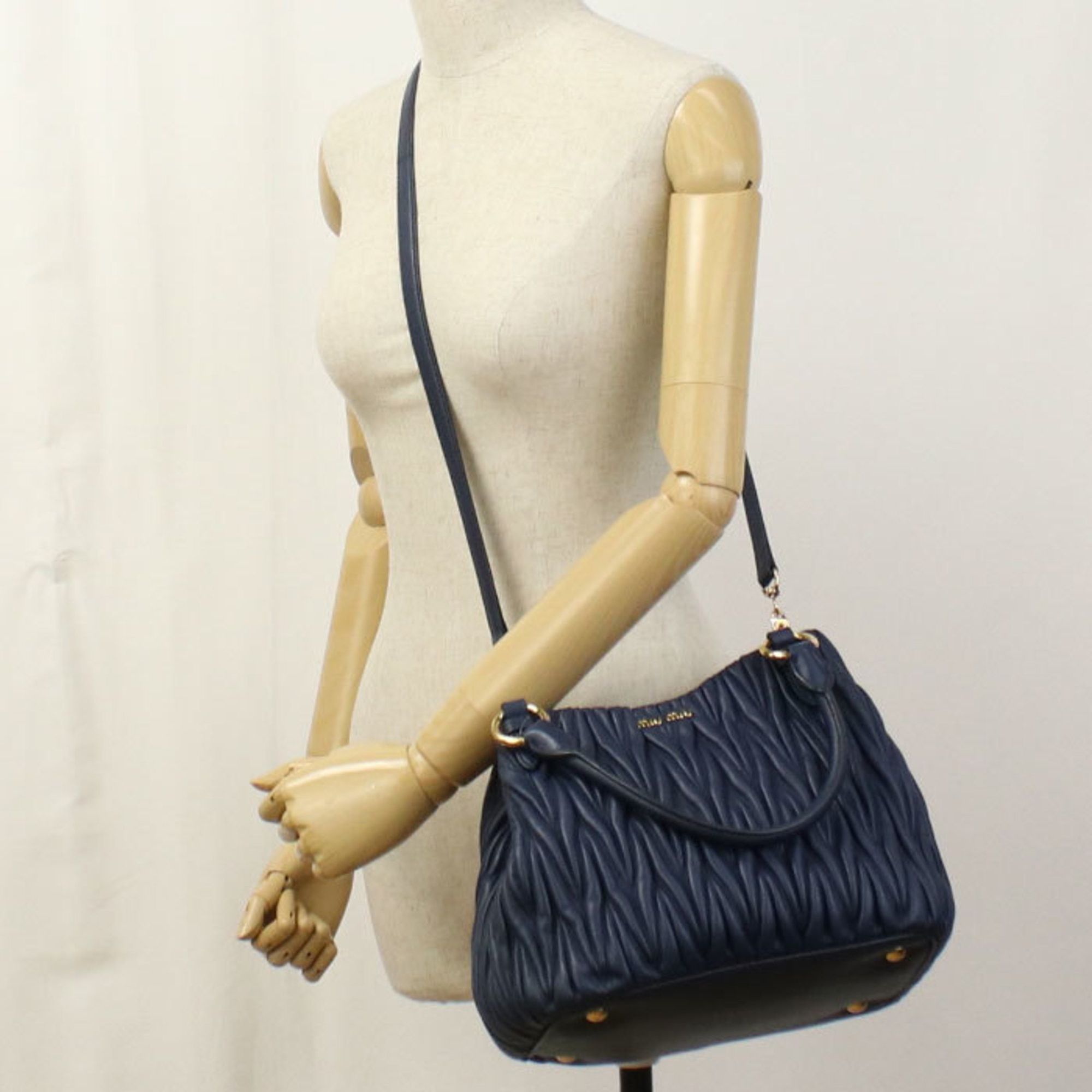 Miu Miu Miu Miu MIU Outlet Tote Bag 5BE886 N88 F0016 2-Way Matelasse Women's Navy Size ONE SIZE - 9 Thumbnail