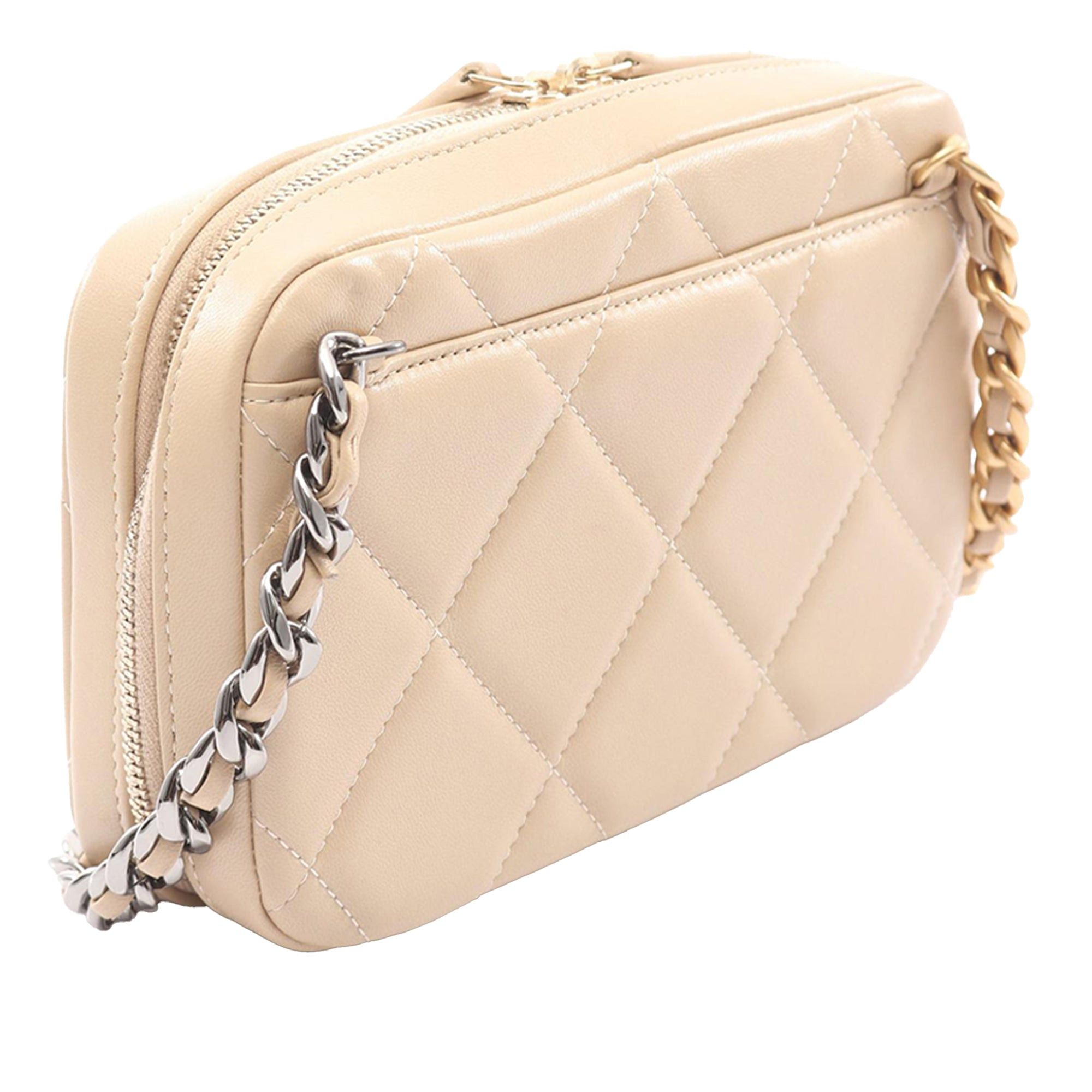 Chanel Lambskin 19 Camera Bag Size ONE SIZE - 2 Thumbnail
