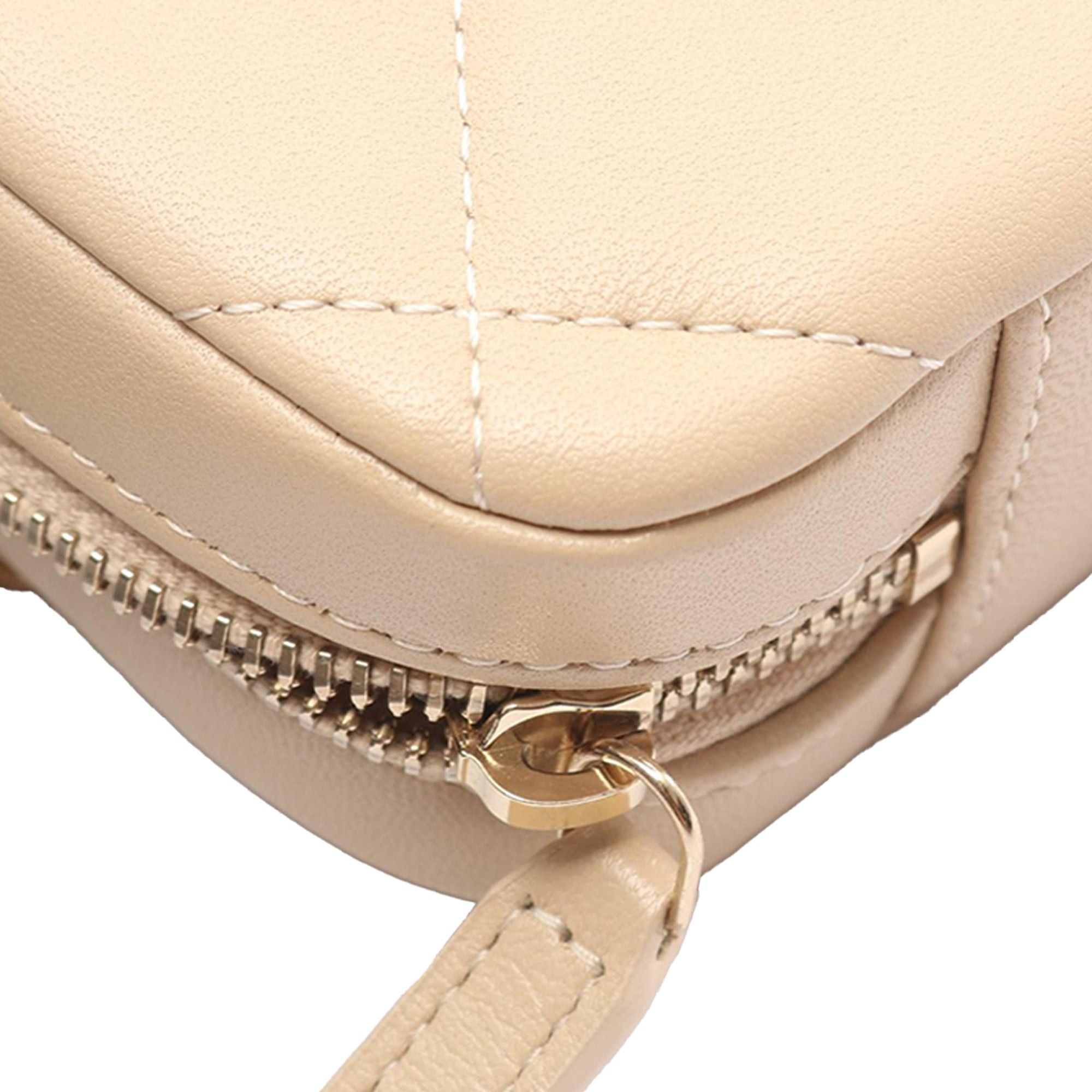 Chanel Lambskin 19 Camera Bag Size ONE SIZE - 8 Thumbnail