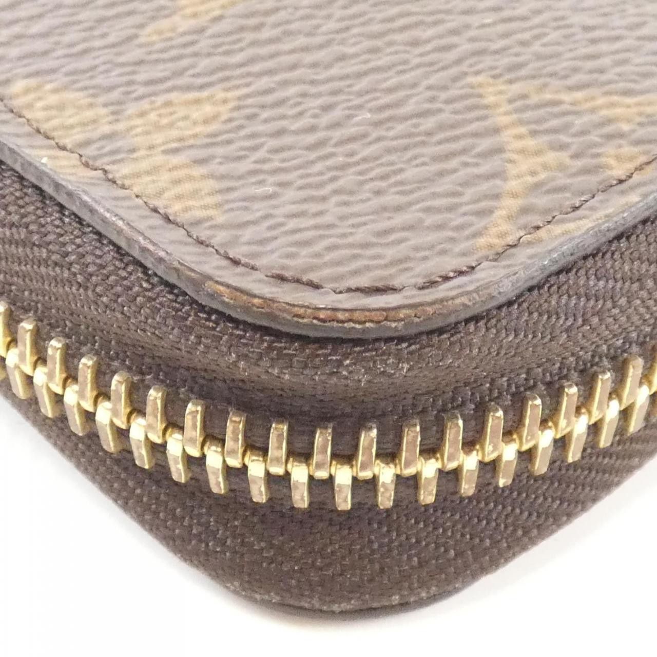 Louis Vuitton Louis Vuitton Louis Vuitton Monogram Long Wallet Textile Long Wallet M62581 DUTY FREE for USA Size ONE SIZE - 4 Thumbnail