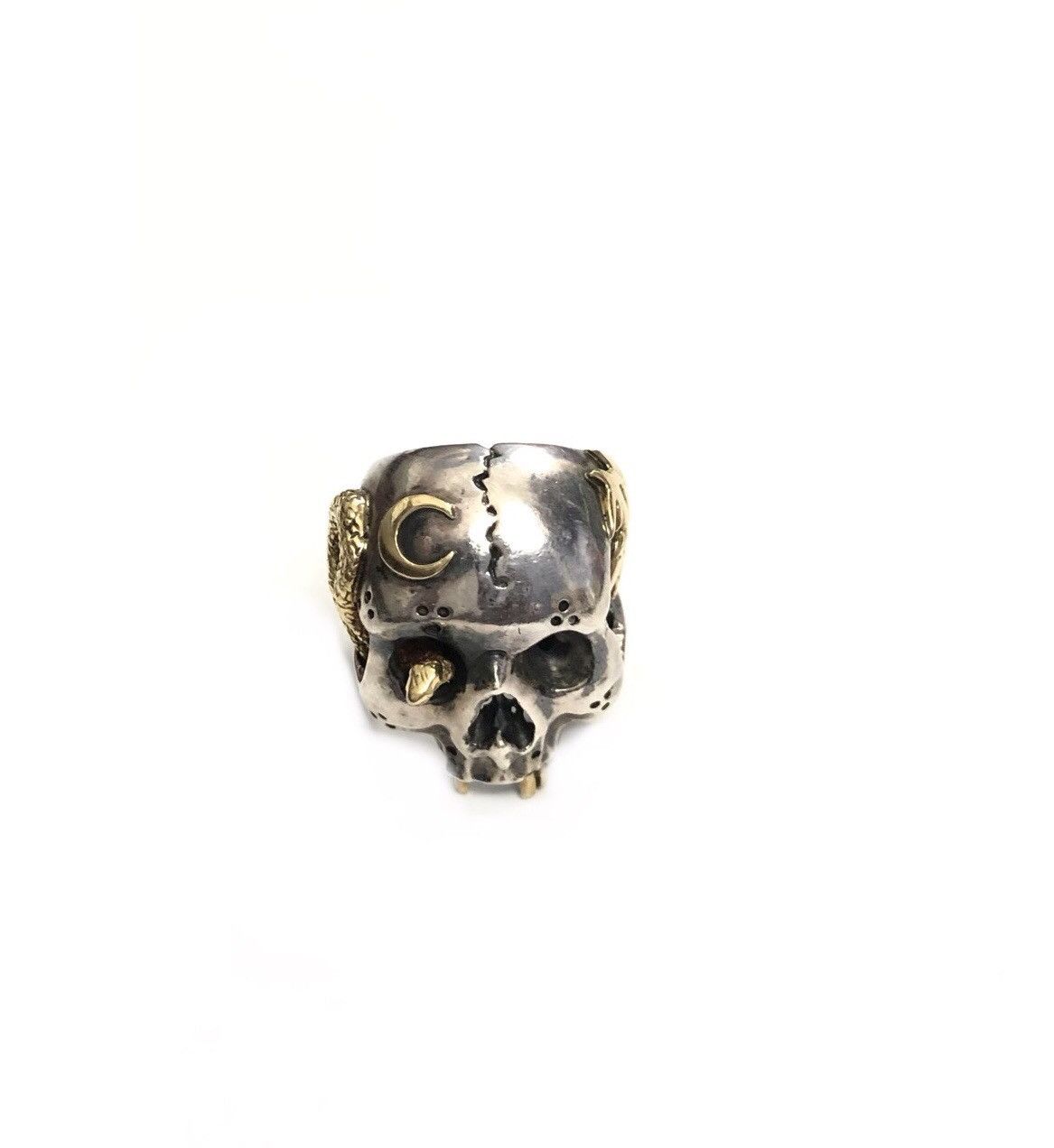 UNDERCOVER x MAGICAL DESIGN SKULL RING