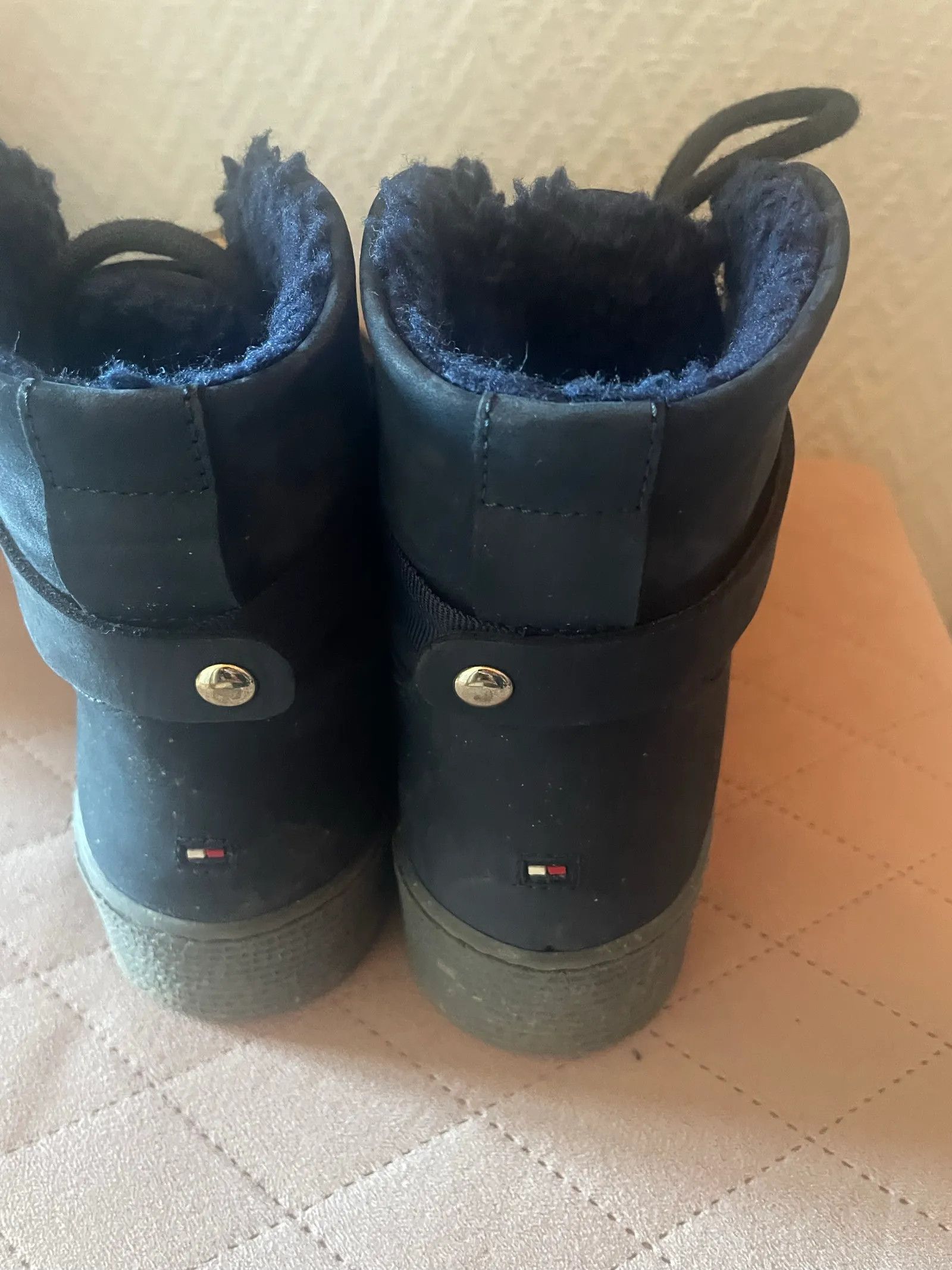 Tommy Hilfiger Tommy Hilfiger Winter Boots Size US 7 / IT 37 - 2 Thumbnail