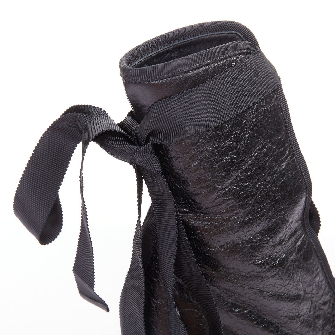 Valentino VALENTINO 2016 Runway black crinkled leather ribbon lace ballet booties EU37.5 Size US 7.5 / IT 37.5 - 8 Thumbnail
