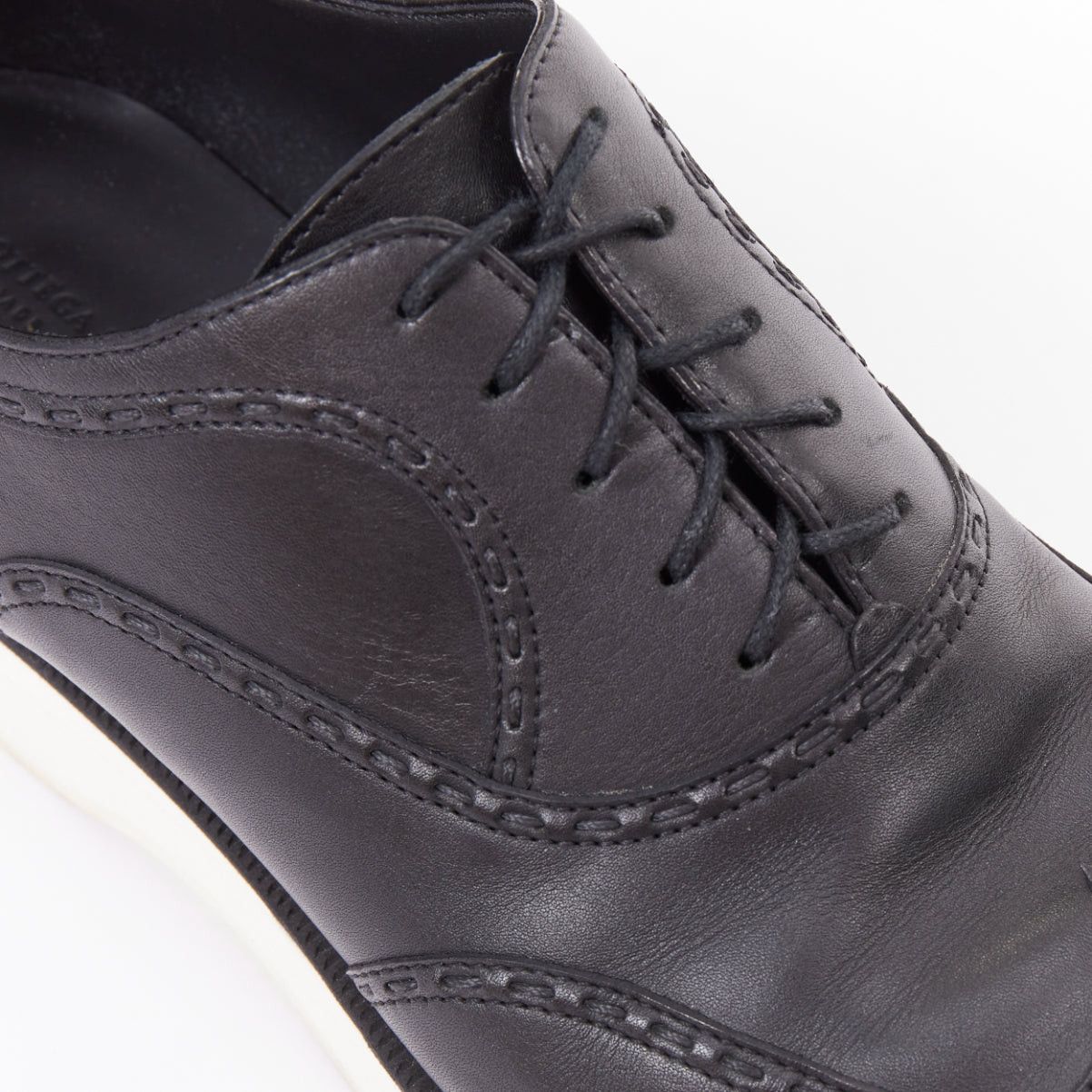 Bottega Veneta BOTTEGA VENETA black leather white midsoles perforated platform brogue shoes EU43 Size US 10 / EU 43 - 7 Thumbnail