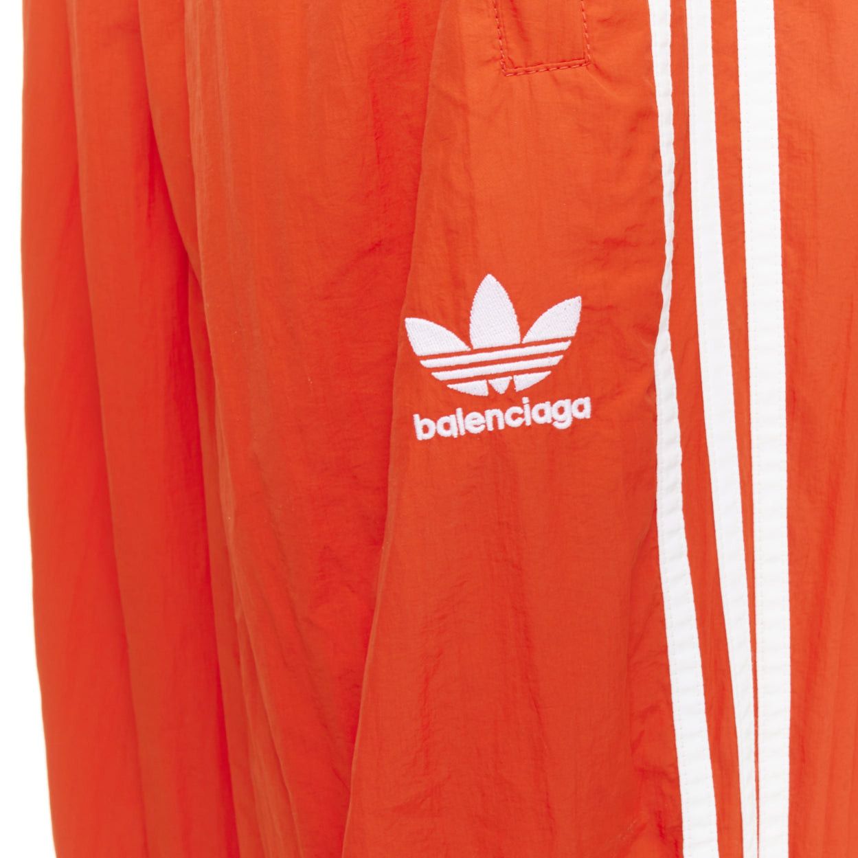 Balenciaga rare BALENCIAGA ADIDAS Demna 2022 Runway Pantashoe Jogginghose red track heels EU38 Size US 6 / IT 36 - 6 Thumbnail