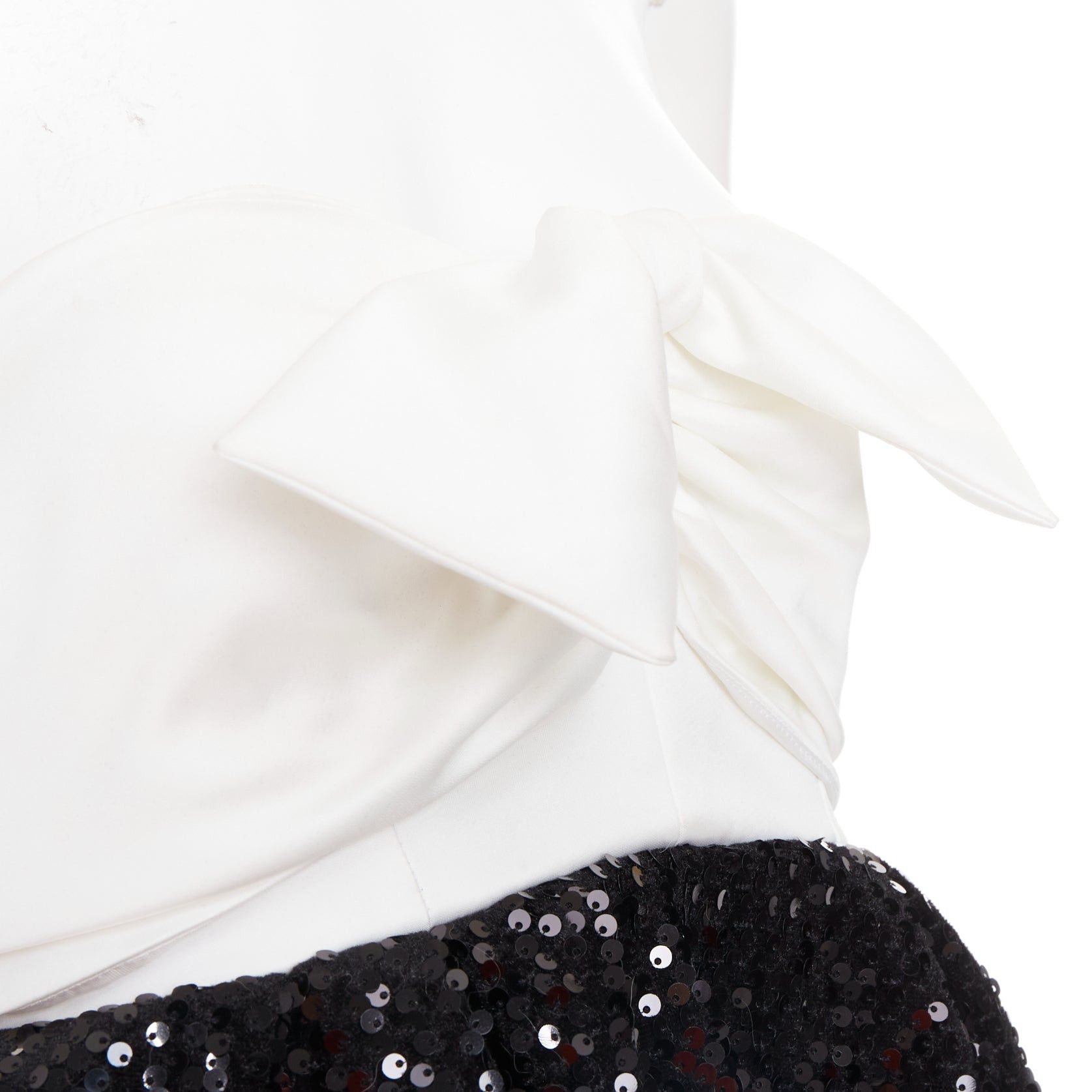 Alexandre Vauthier ALEXANDRE VAUTHIER SS2019 white satin bow black sequin mini dress Size S / US 4 / IT 40 - 7 Thumbnail