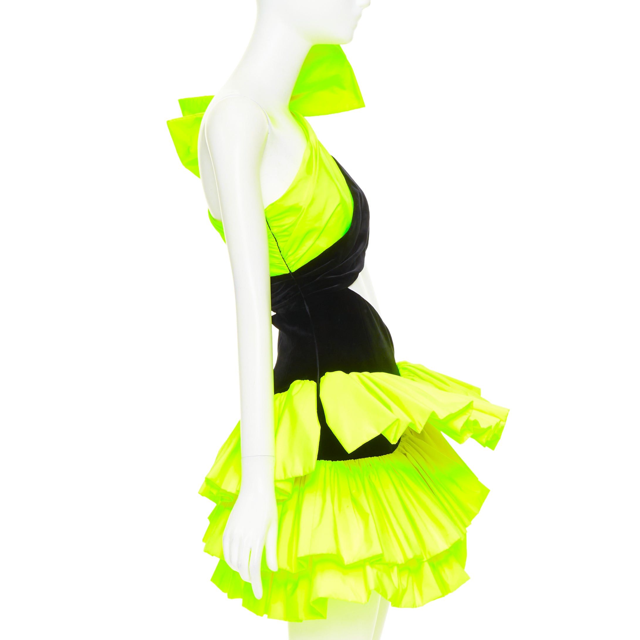 Alexandre Vauthier rare ALEXANDRE VAUTHIER SS2023 Runway neon yellow black velvet cut out ruffle dress Size S / US 4 / IT 40 - 4 Thumbnail