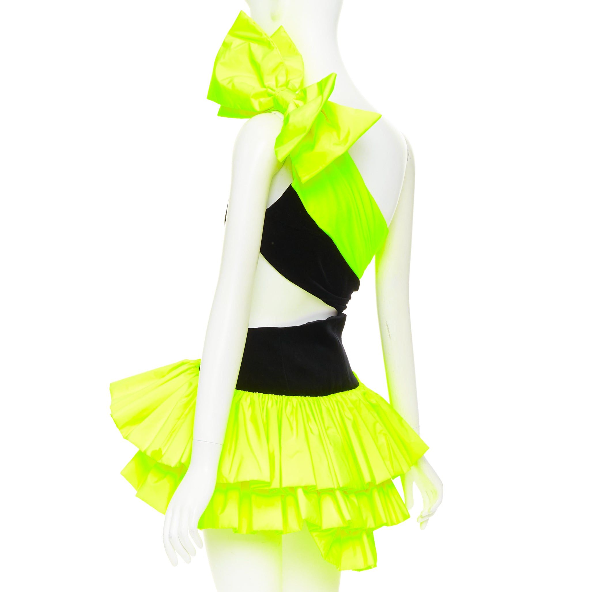 Alexandre Vauthier rare ALEXANDRE VAUTHIER SS2023 Runway neon yellow black velvet cut out ruffle dress Size S / US 4 / IT 40 - 6 Thumbnail