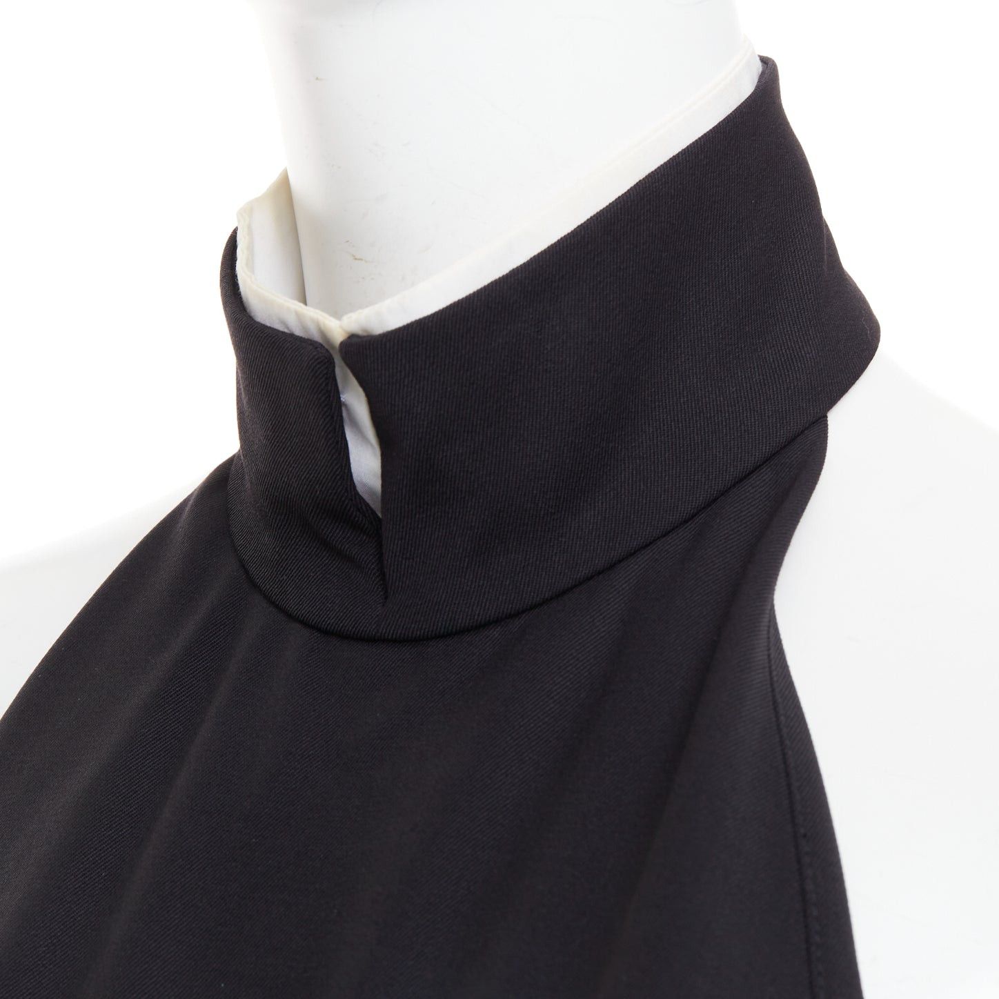 Alexandre Vauthier ALEXANDRE VAUTHIER COUTURE AW2018 Runway black wool high collar open back slit front gown Size S / US 4 / IT 40 - 2 Thumbnail