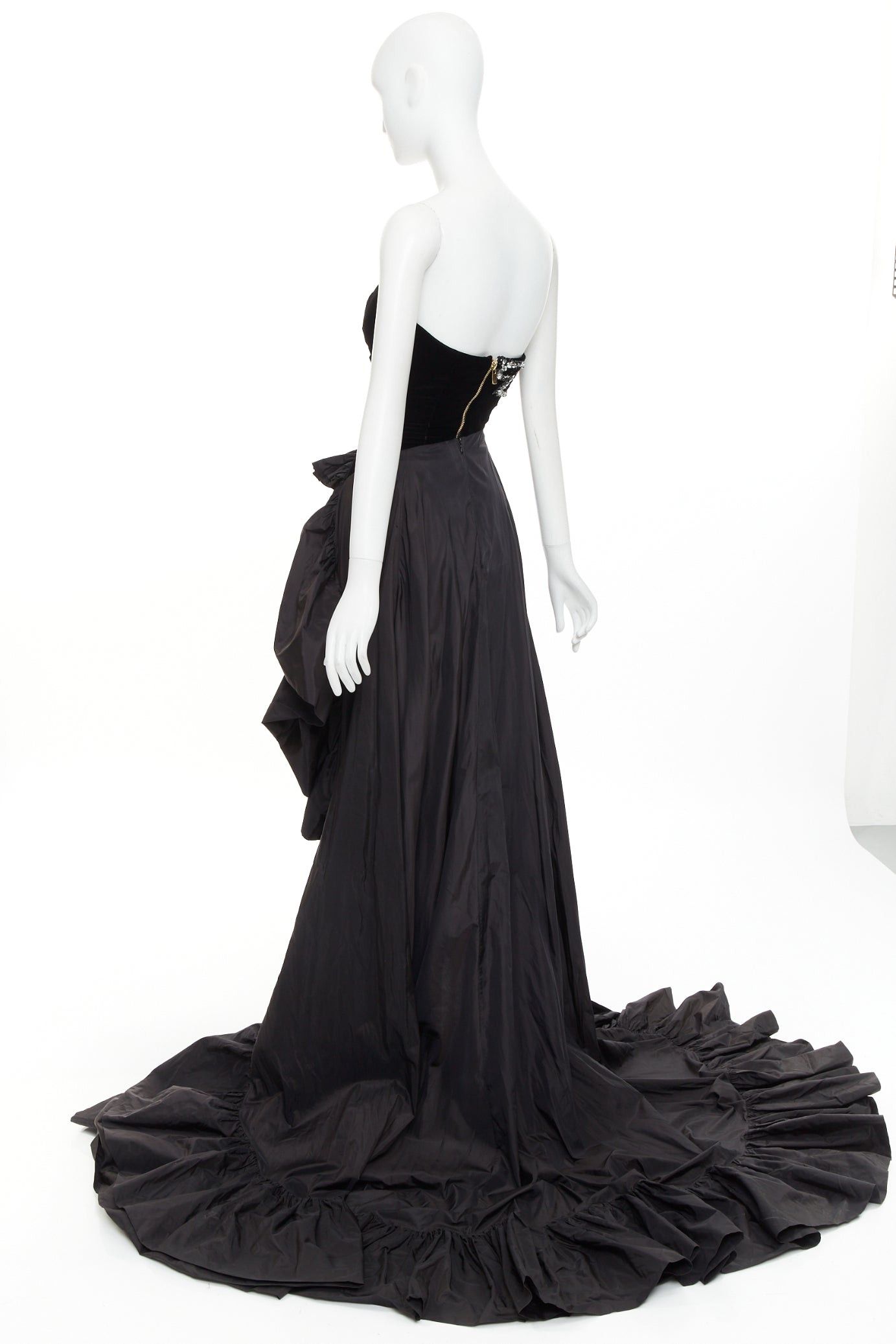 Alexandre Vauthier rare ALEXANDRE VAUTHIER COUTURE SS2017 Runway black velvet bodice crystal trim ruffle high low trained gown Size S / US 4 / IT 40 - 6 Thumbnail