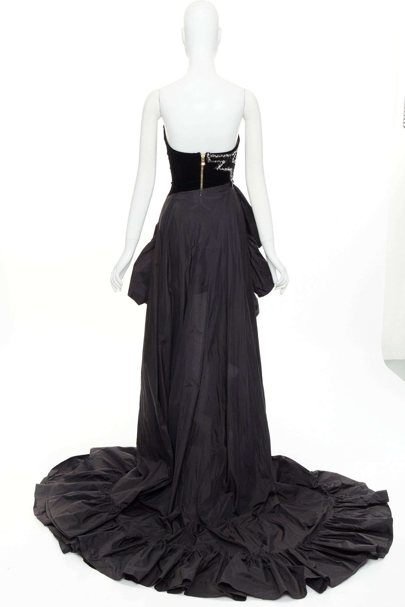 Alexandre Vauthier rare ALEXANDRE VAUTHIER COUTURE SS2017 Runway black velvet bodice crystal trim ruffle high low trained gown Size S / US 4 / IT 40 - 5 Thumbnail