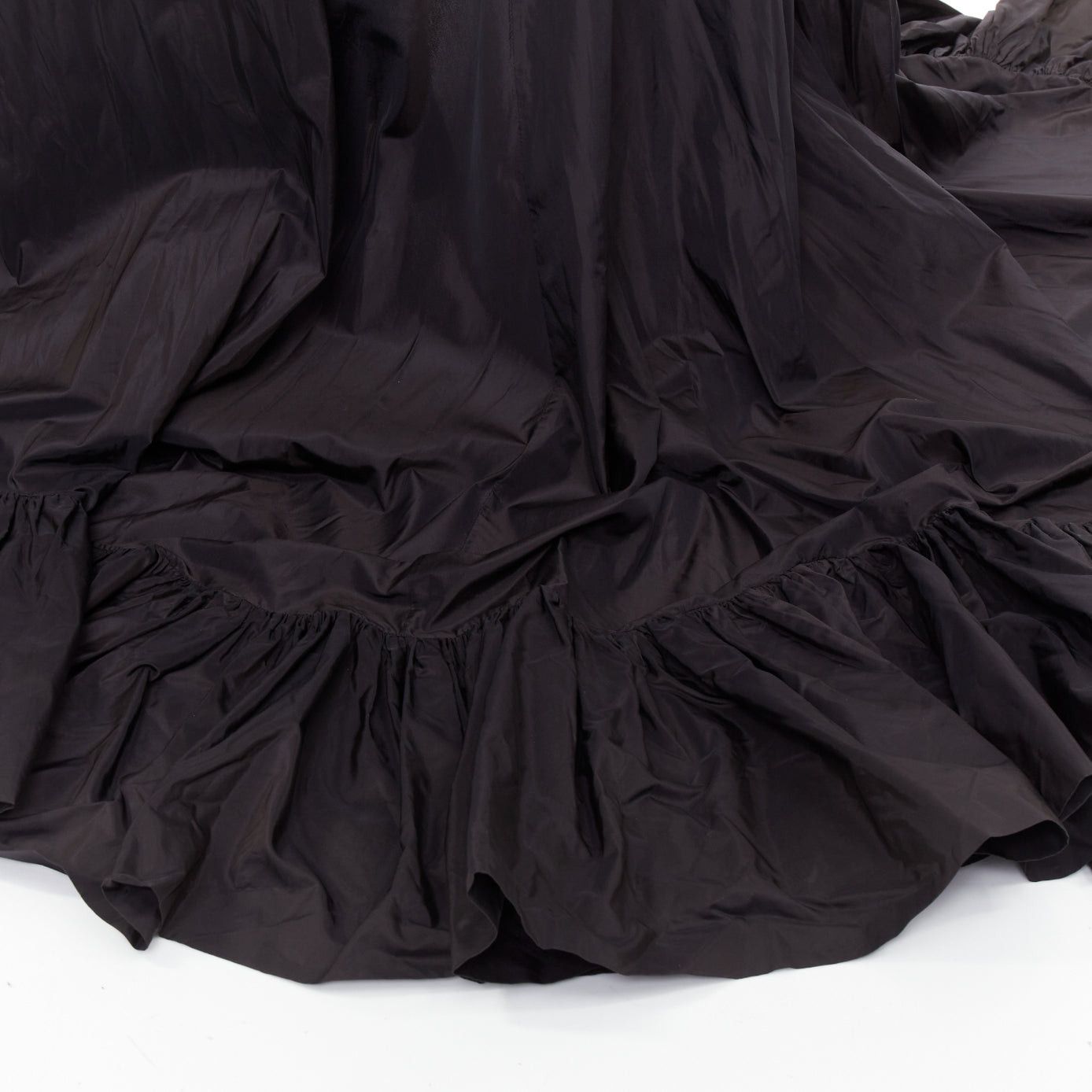 Alexandre Vauthier rare ALEXANDRE VAUTHIER COUTURE SS2017 Runway black velvet bodice crystal trim ruffle high low trained gown Size S / US 4 / IT 40 - 9 Thumbnail