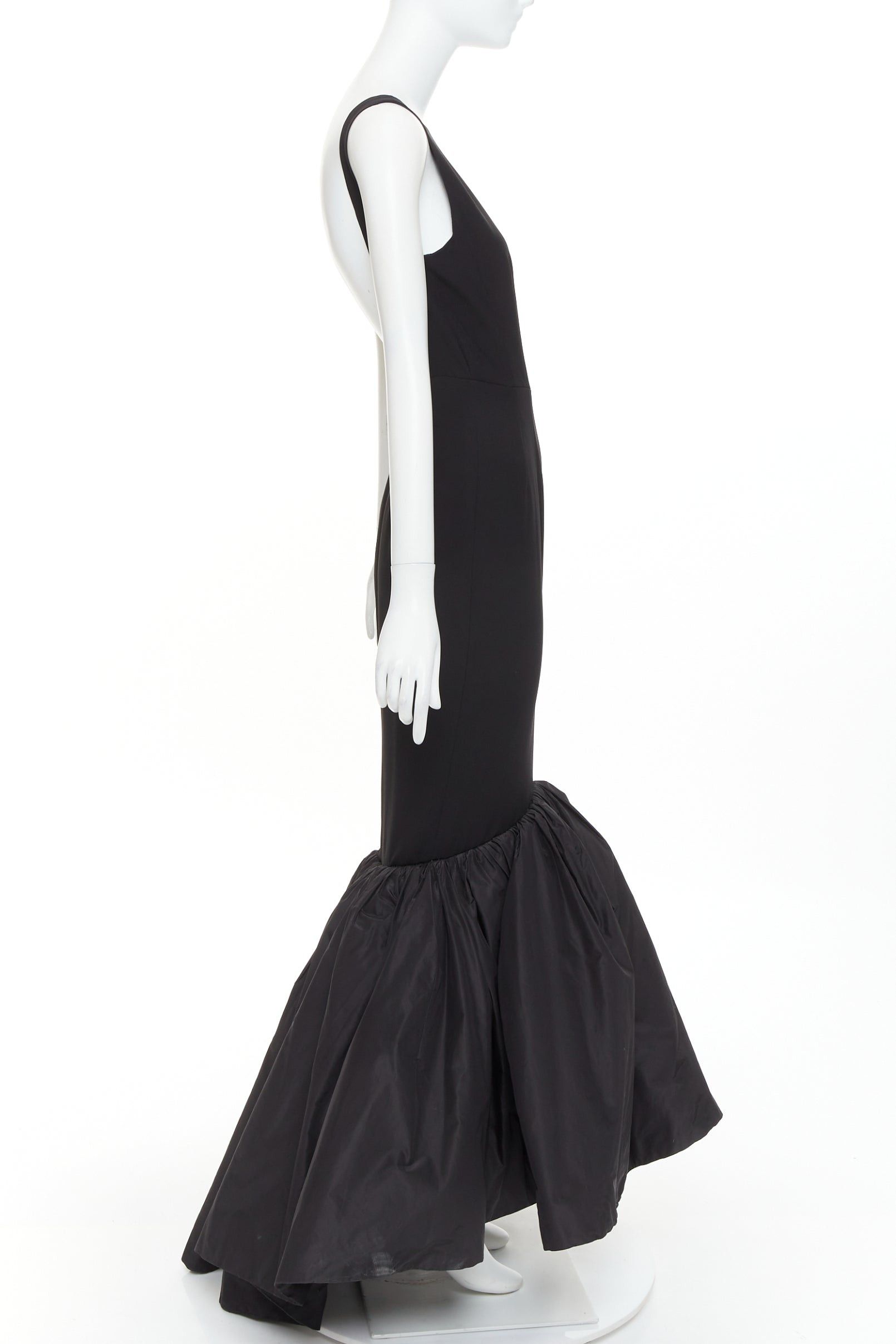 Alexandre Vauthier rare ALEXANDRE VAUTHIER COUTURE SS2025 Runway black open back voluminous taffeta trumpet gown Size S / US 4 / IT 40 - 4 Thumbnail