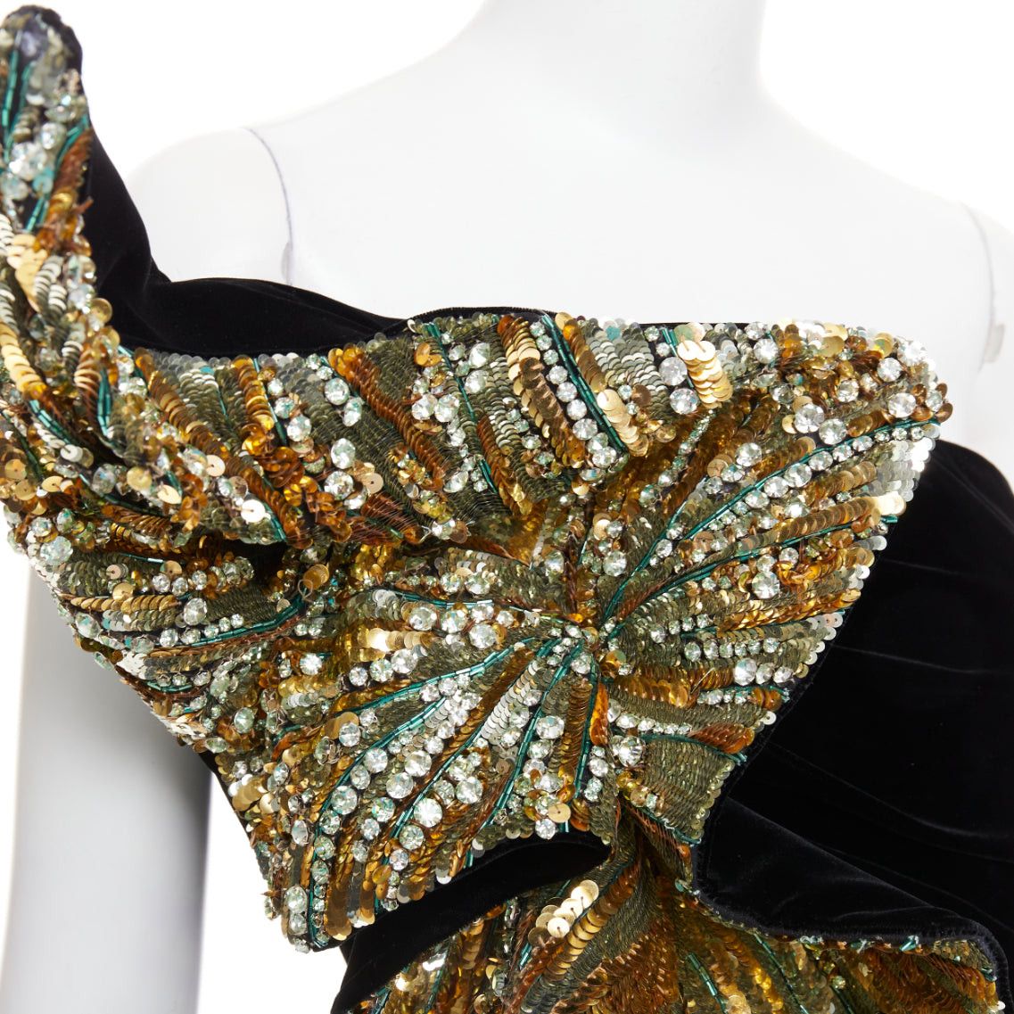 Alexandre Vauthier rare ALEXANDRE VAUTHIER COUTURE AW2017 Runway Maison Lesage gold sequin crystals bead embellished ruffle velvet top Size S / US 4 / IT 40 - 7 Thumbnail