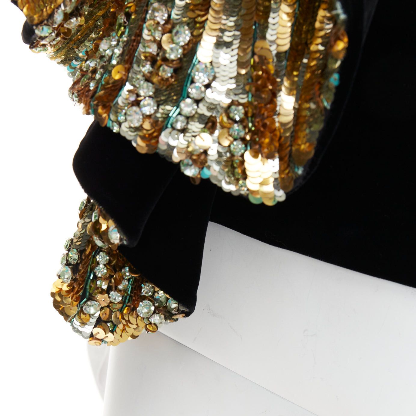 Alexandre Vauthier rare ALEXANDRE VAUTHIER COUTURE AW2017 Runway Maison Lesage gold sequin crystals bead embellished ruffle velvet top Size S / US 4 / IT 40 - 9 Thumbnail