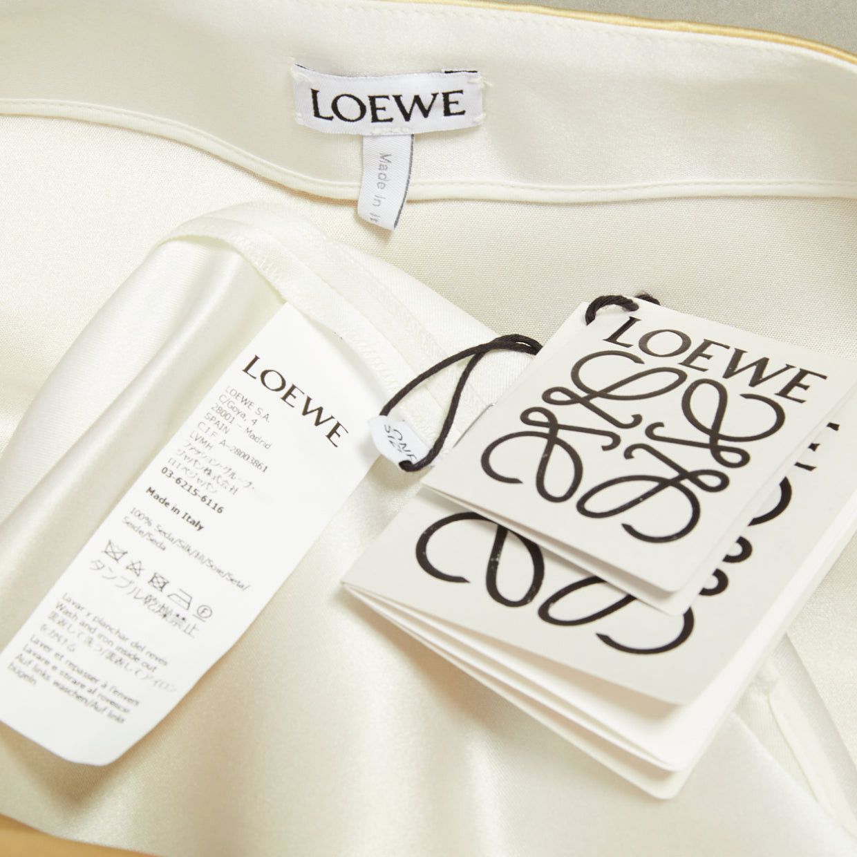 Loewe rare LOEWE JW ANDERSON 2023 Runway Trompe Loeil Blurry Trench Coat print voluminous sleeves dress Size M / US 6-8 / IT 42-44 - 10 Thumbnail