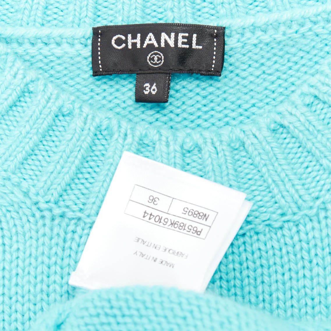 Chanel CHANEL 2020 100% cashmere cyan blue CC cursive logo cropped sweater¬† FR36 S Size S / US 4 / IT 40 - 8 Thumbnail
