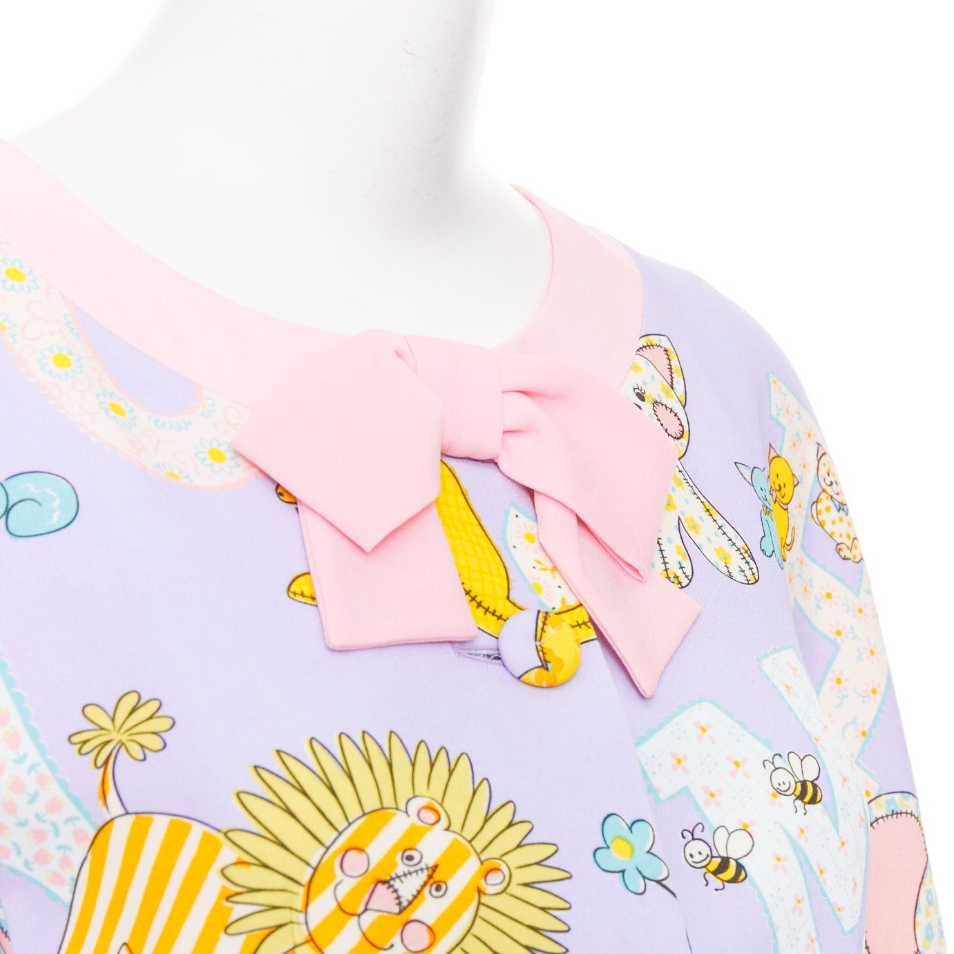 Moschino MOSCHINO COUTURE! 2022 Runway Calico Animals purple pink bow front fitted jacket IT44 L Size M / US 6-8 / IT 42-44 - 2 Thumbnail