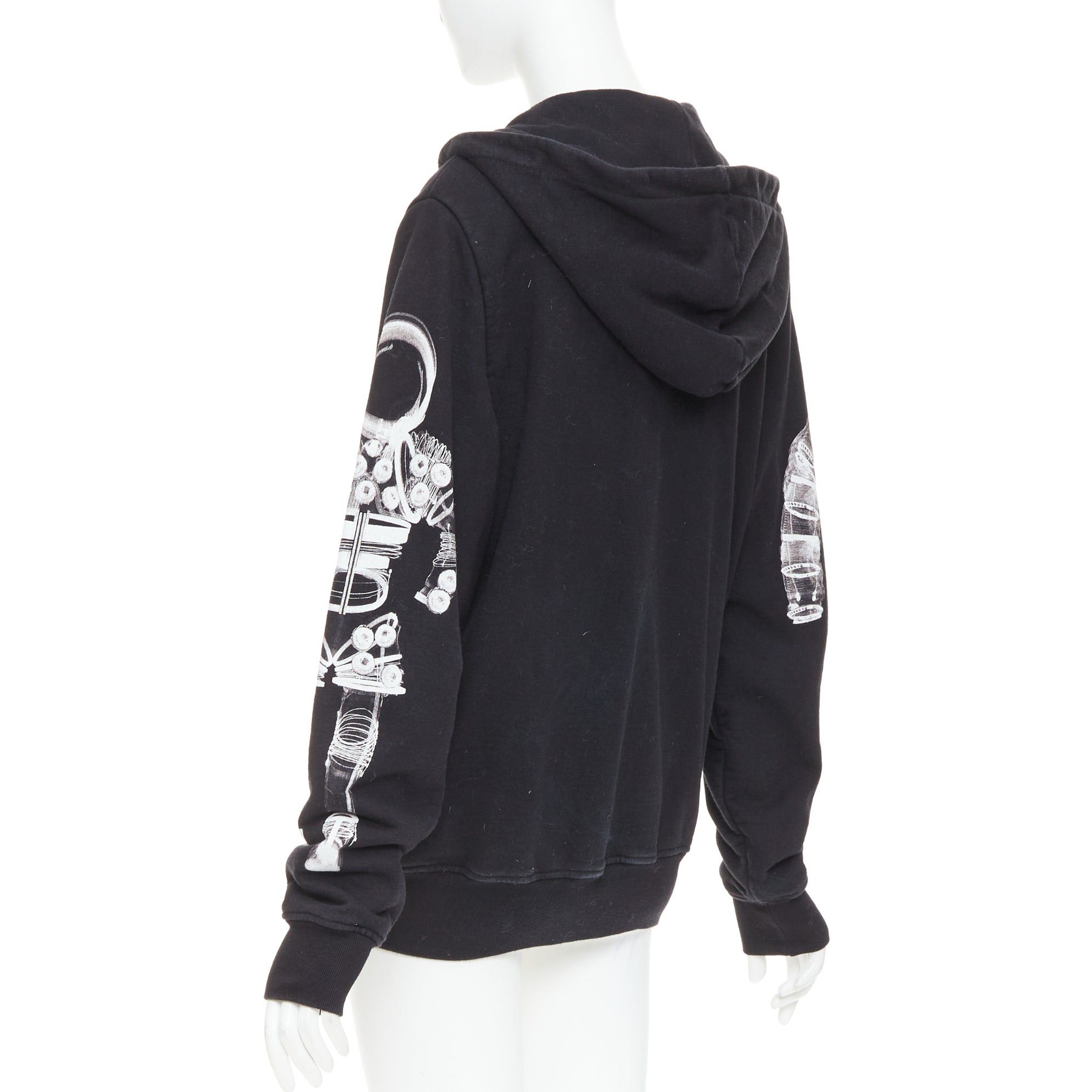 Chanel rare CHANEL 2017 Astronaut print sleeve black cotton zip up hoodie FR46 2XL Size XL / US 12-14 / IT 48-50 - 7 Thumbnail