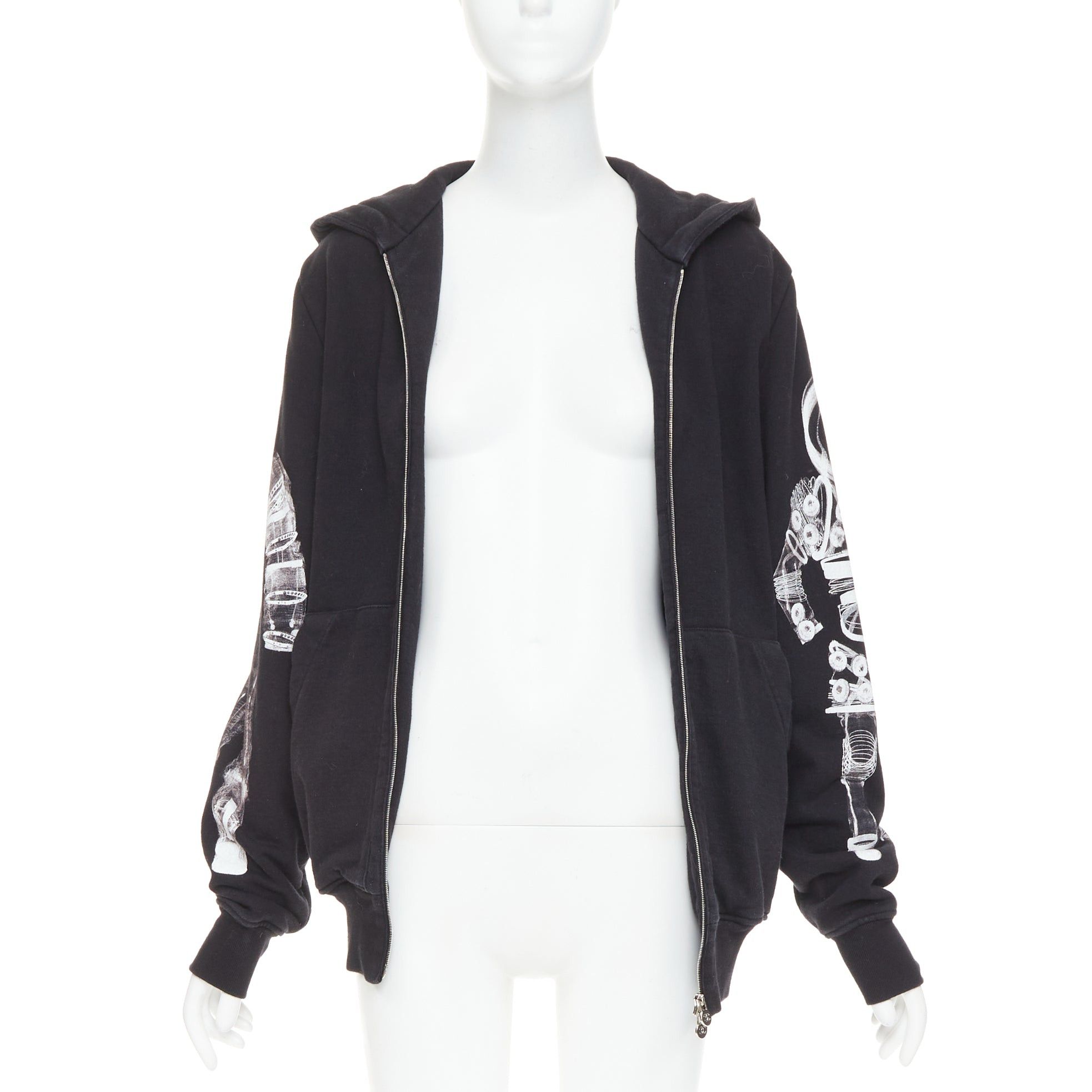 Chanel rare CHANEL 2017 Astronaut print sleeve black cotton zip up hoodie FR46 2XL Size XL / US 12-14 / IT 48-50 - 3 Thumbnail