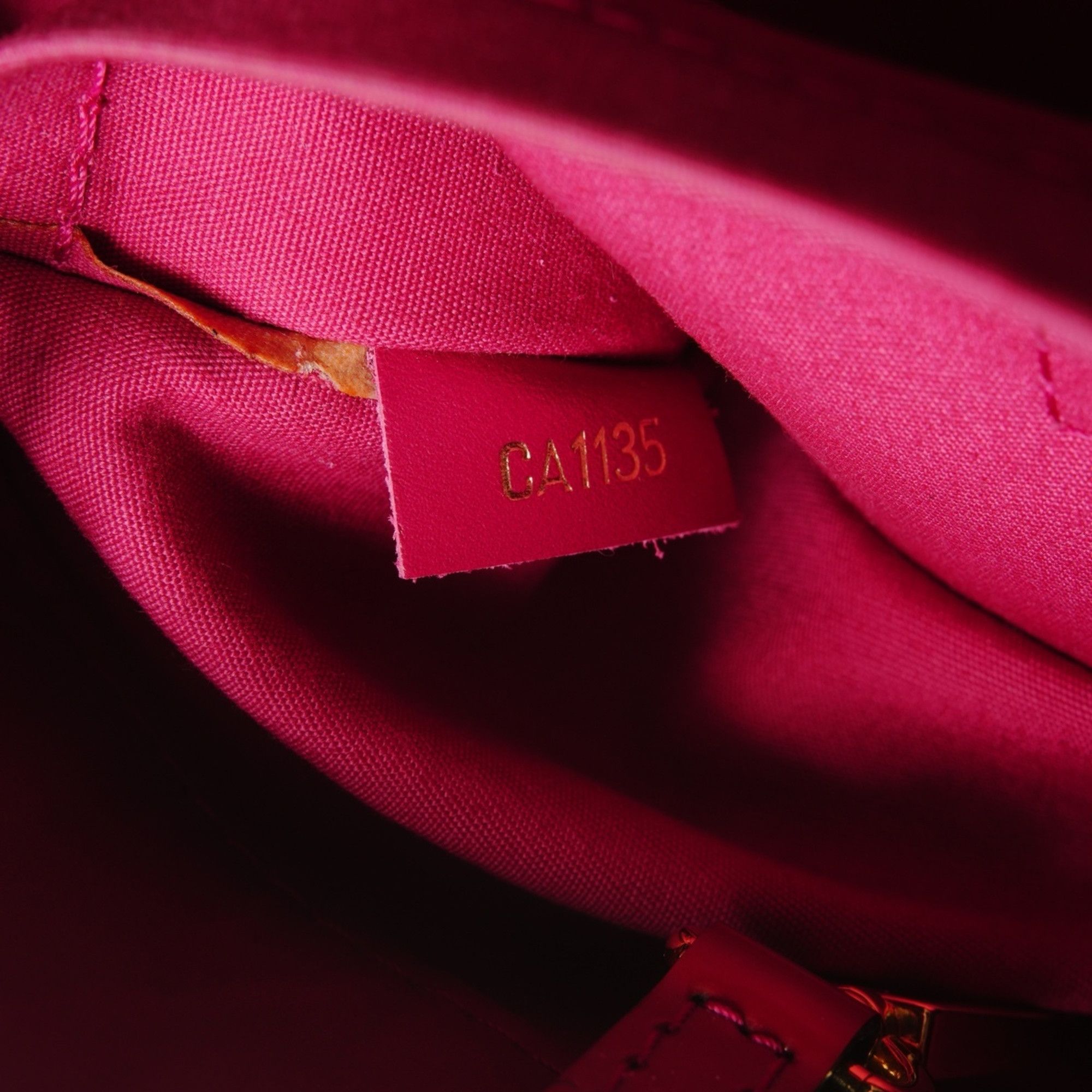 Louis Vuitton Louis Vuitton 2015 Vernis Montaigne BB Handbag, Red, WS27270 Size ONE SIZE - 10 Thumbnail