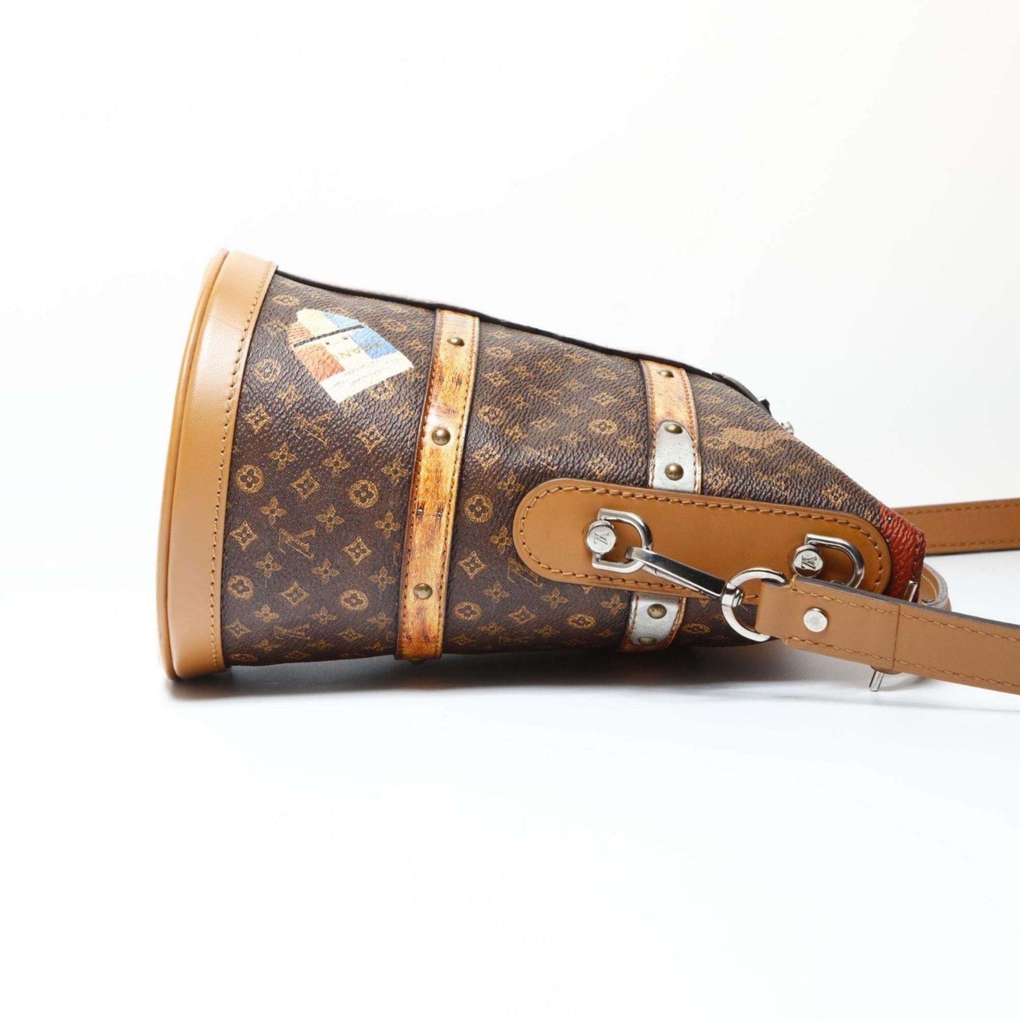 Louis Vuitton Louis Vuitton 2018 Monogram Trompe L'oeil Duffel Bag/Shoulder Bag, Brown, WS26629 Size ONE SIZE - 5 Thumbnail