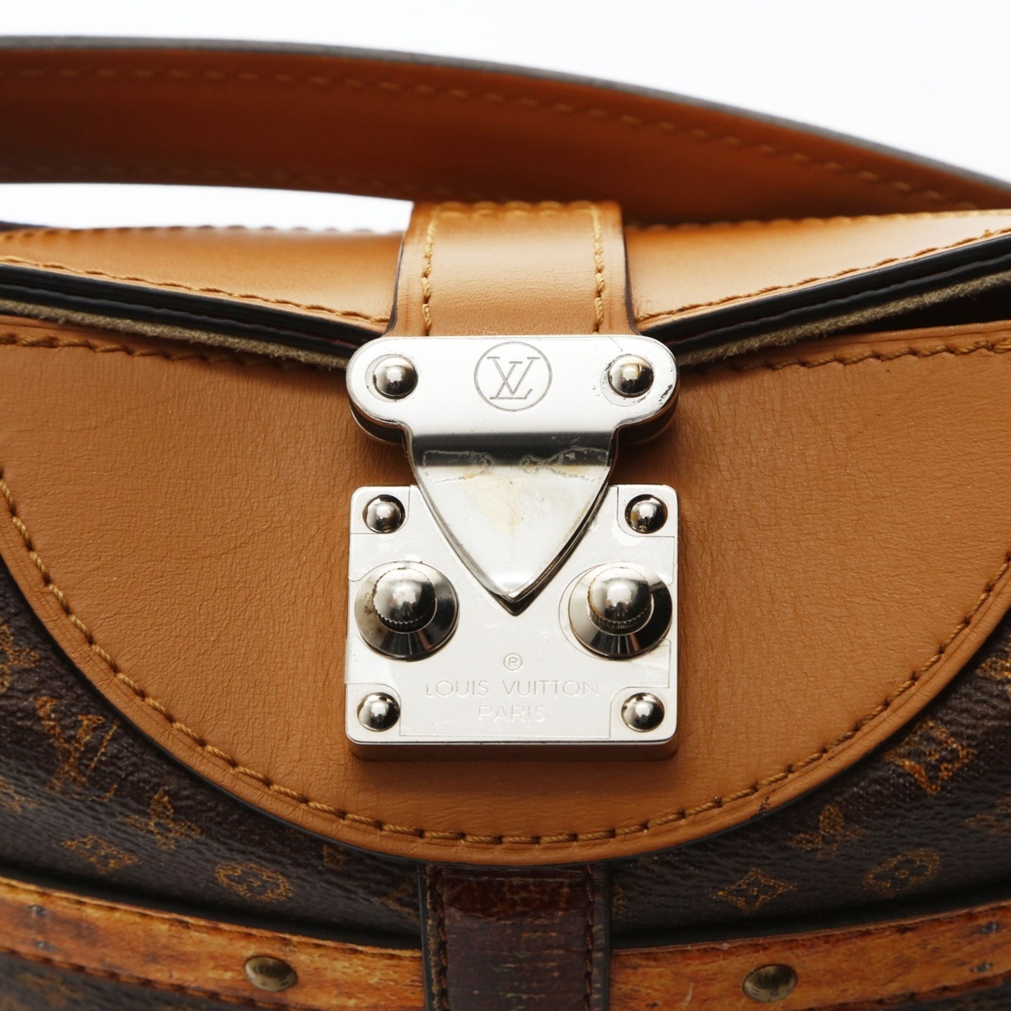 Louis Vuitton Louis Vuitton 2018 Monogram Trompe L'oeil Duffel Bag/Shoulder Bag, Brown, WS26629 Size ONE SIZE - 9 Thumbnail