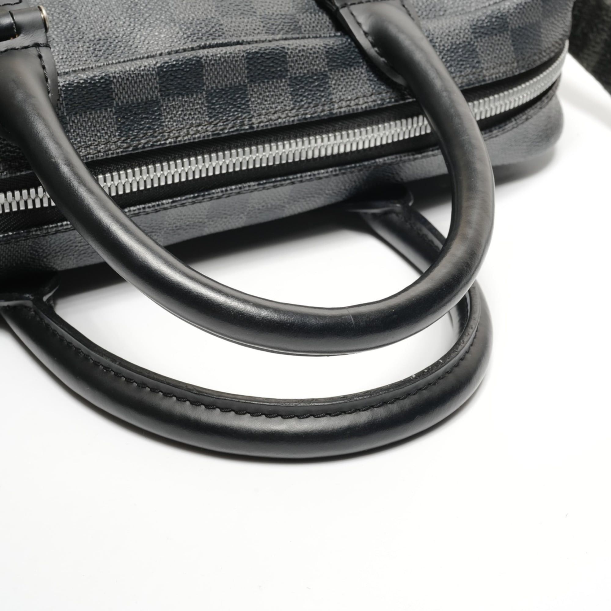 Louis Vuitton Louis Vuitton 2017 Damier Graphite Horizon Shoulder Bag in Black (WS27117) Size ONE SIZE - 11 Thumbnail