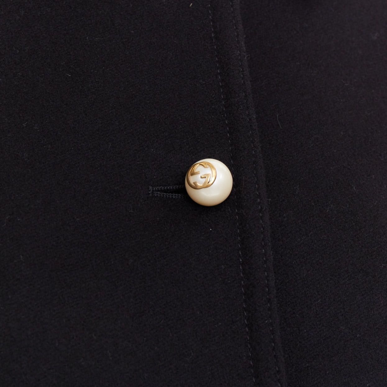 Gucci GUCCI 2015 black wool GG pearl button collared pocketed coat IT36 XXS Size XS / US 0-2 / IT 36-38 - 8 Thumbnail