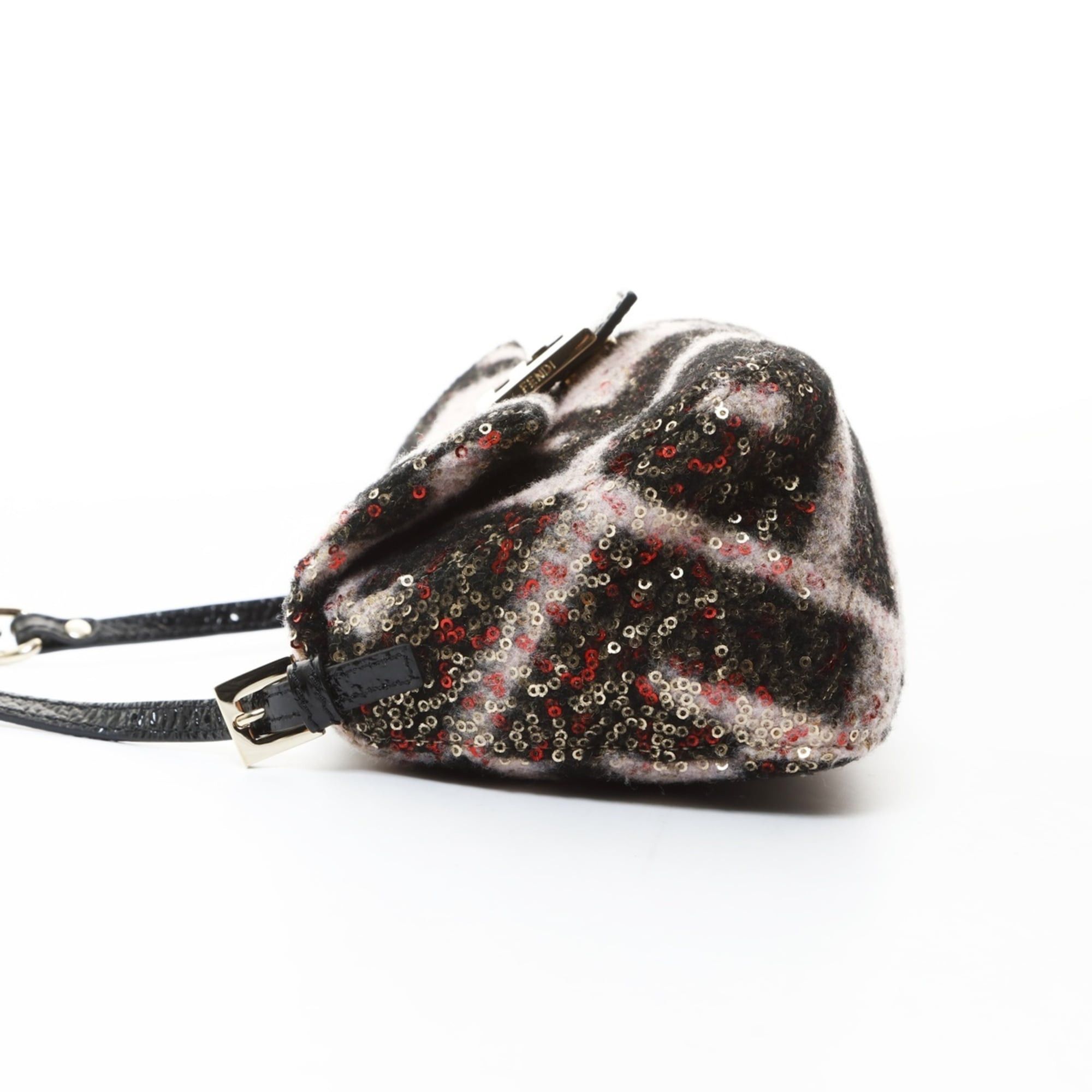Fendi Fendi Pink Mini Mamma Wool Shoulder Bag in Black (WS26579) Size ONE SIZE - 4 Thumbnail