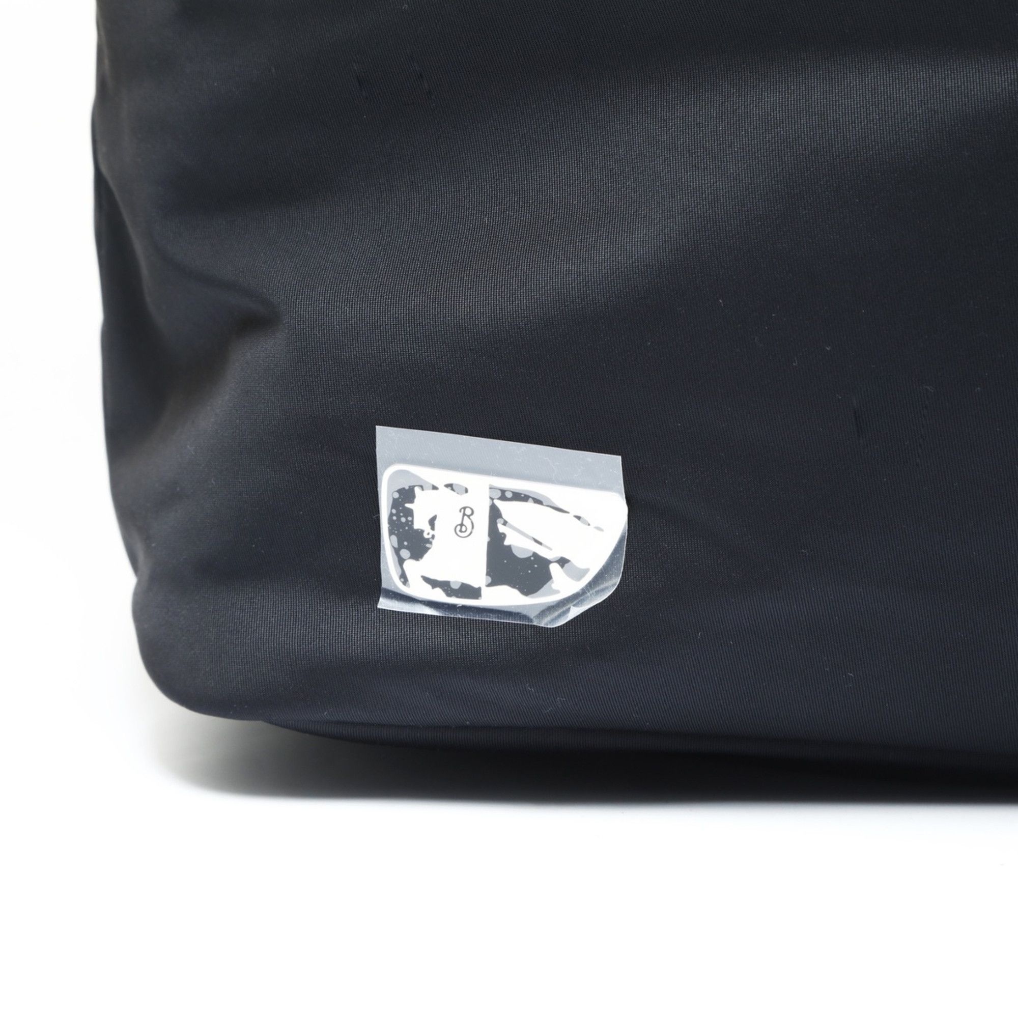 Burberry Burberry 2-way Nylon Shield Shopping Tote Bag, Black, WS25782 Size ONE SIZE - 8 Thumbnail