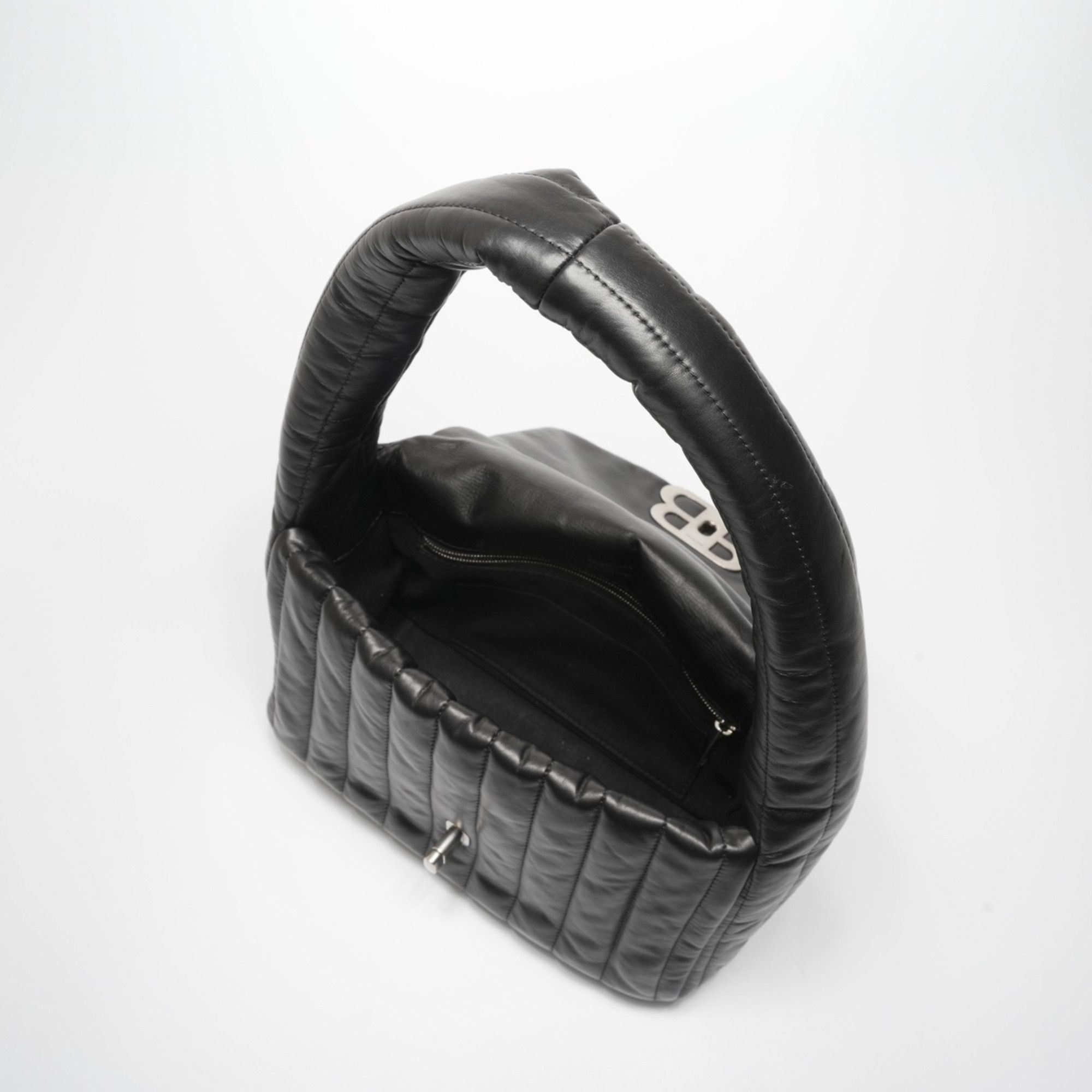 Balenciaga Balenciaga Manaco Padded Quilted Leather One-Shoulder Bag in Black (WS23584) Size ONE SIZE - 5 Thumbnail