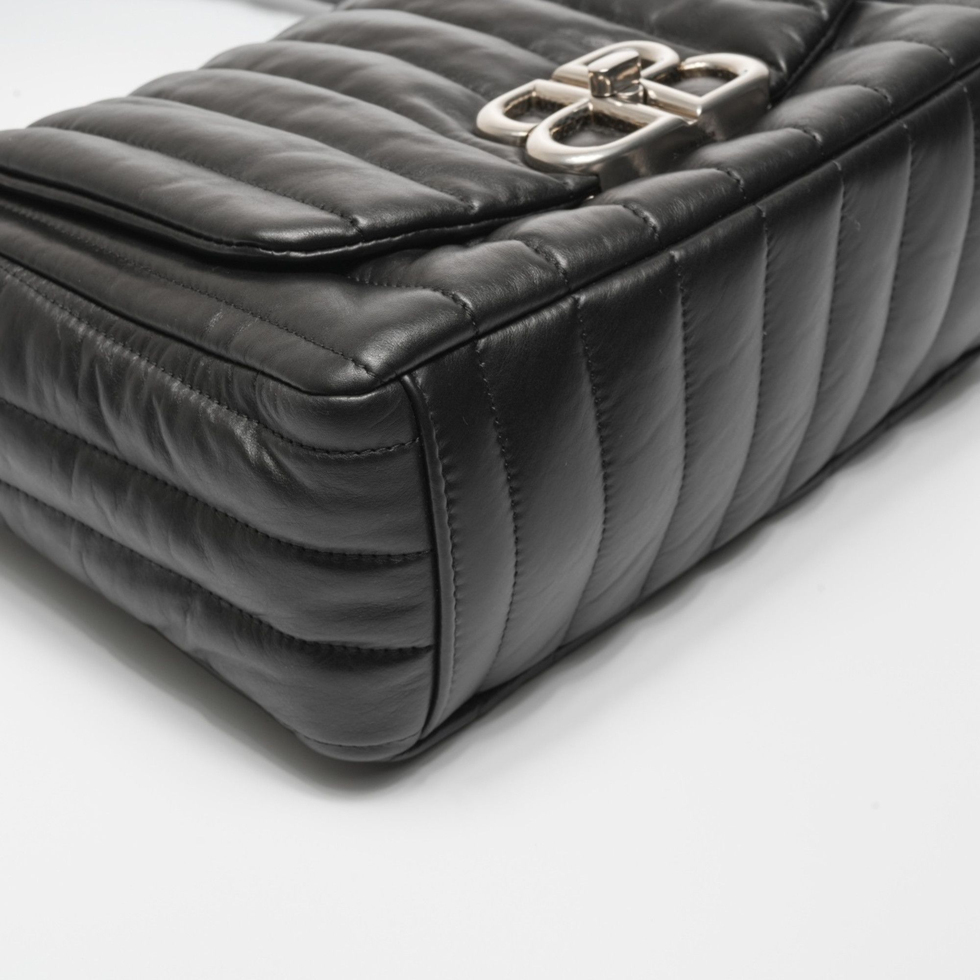 Balenciaga Balenciaga Manaco Padded Quilted Leather One-Shoulder Bag in Black (WS23584) Size ONE SIZE - 10 Thumbnail