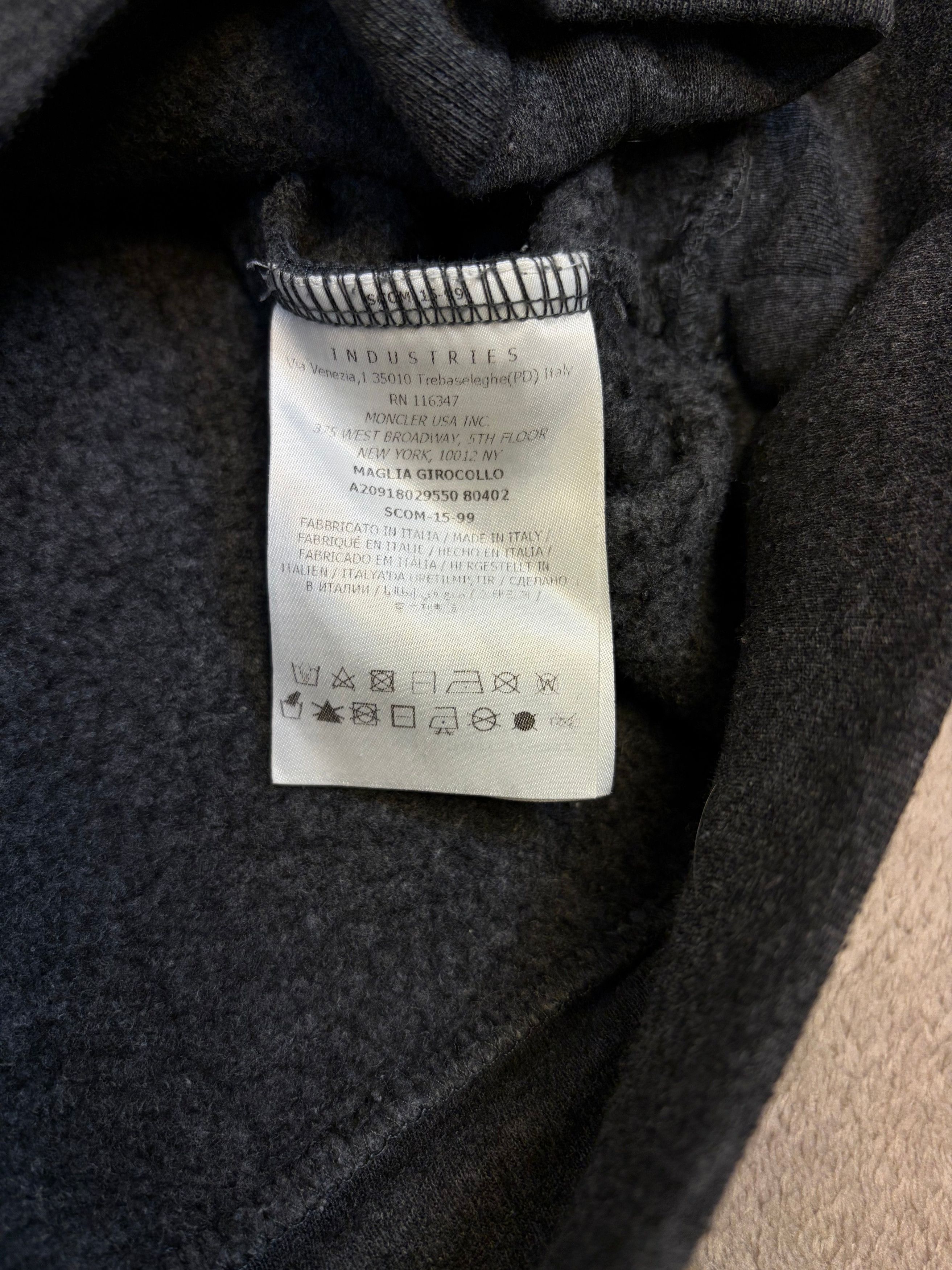 Moncler Print Sweatshirt Size US XXL / EU 58 / 5 - 6 Thumbnail