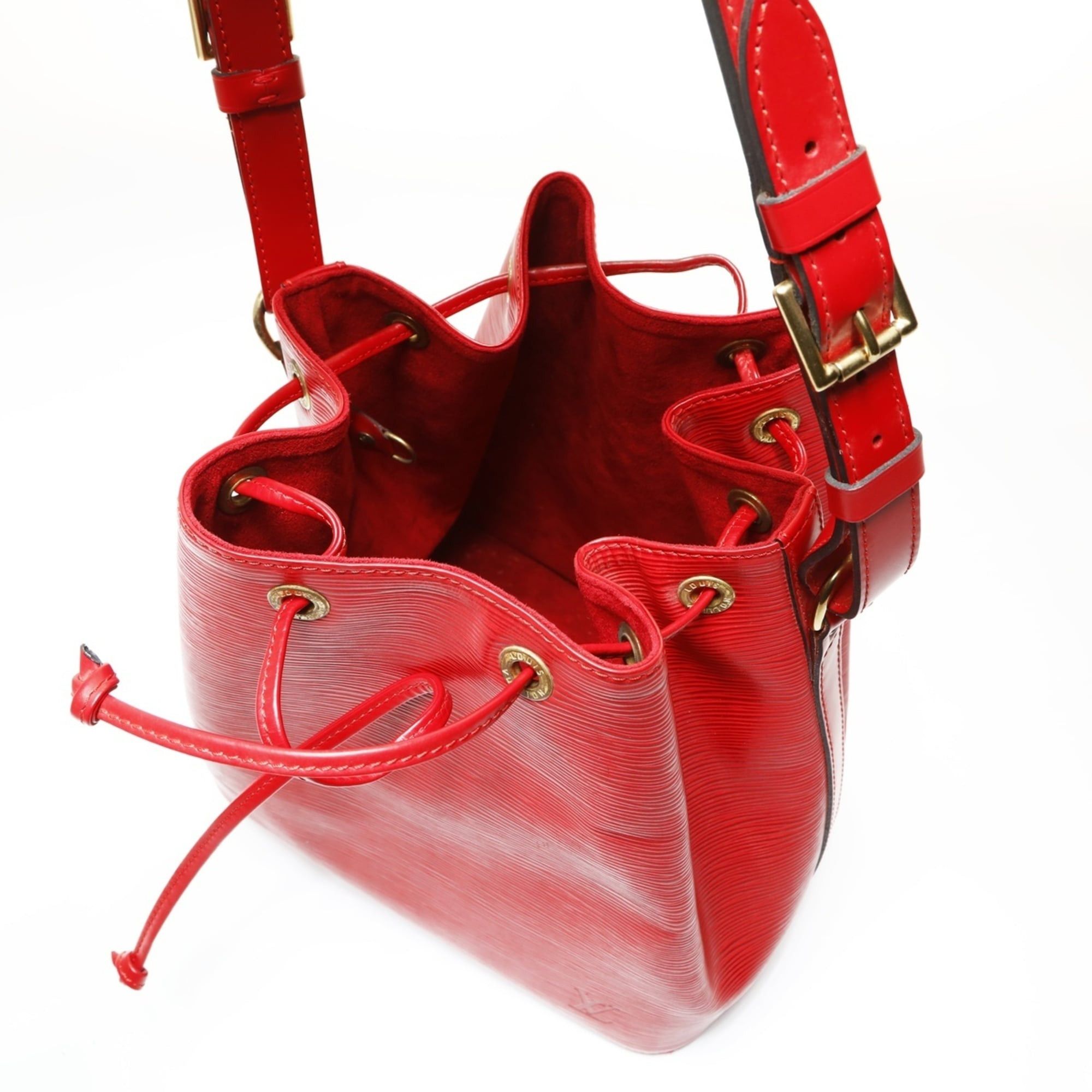Louis Vuitton Louis Vuitton 1996 Epi Petit Noe Black Shoulder Bag in Red (WS27502) Size ONE SIZE - 10 Thumbnail