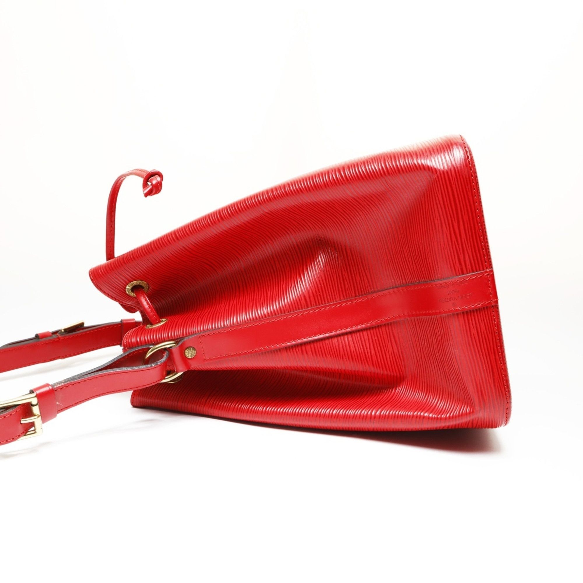 Louis Vuitton Louis Vuitton 1996 Epi Petit Noe Black Shoulder Bag in Red (WS27502) Size ONE SIZE - 3 Thumbnail