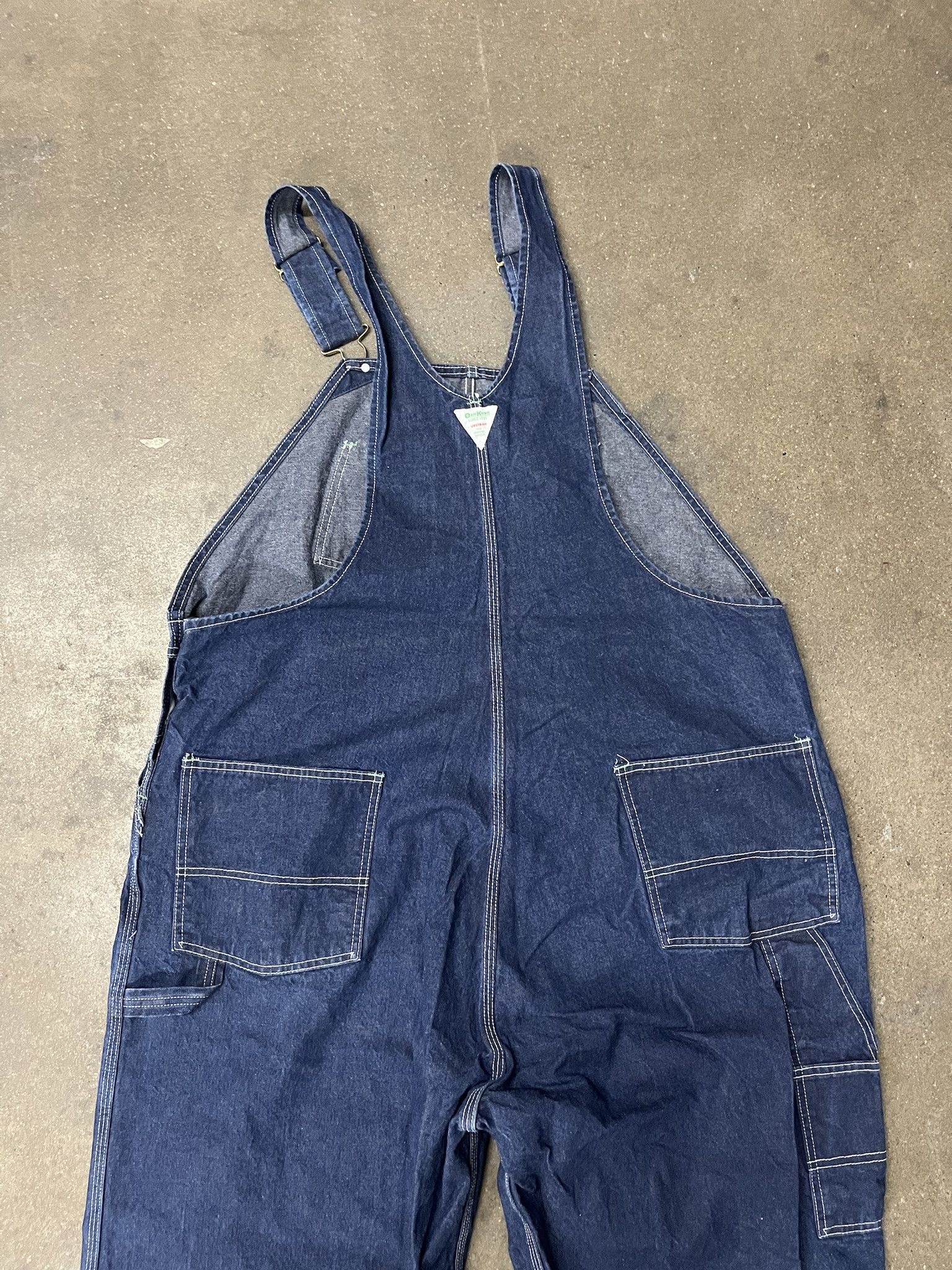 Carhartt × Oshkosh × Vintage Vintage 1990s Osh Kosh Dark Wash Denim Overalls Size 48 Size US XXL / EU 58 / 5 - 6 Thumbnail
